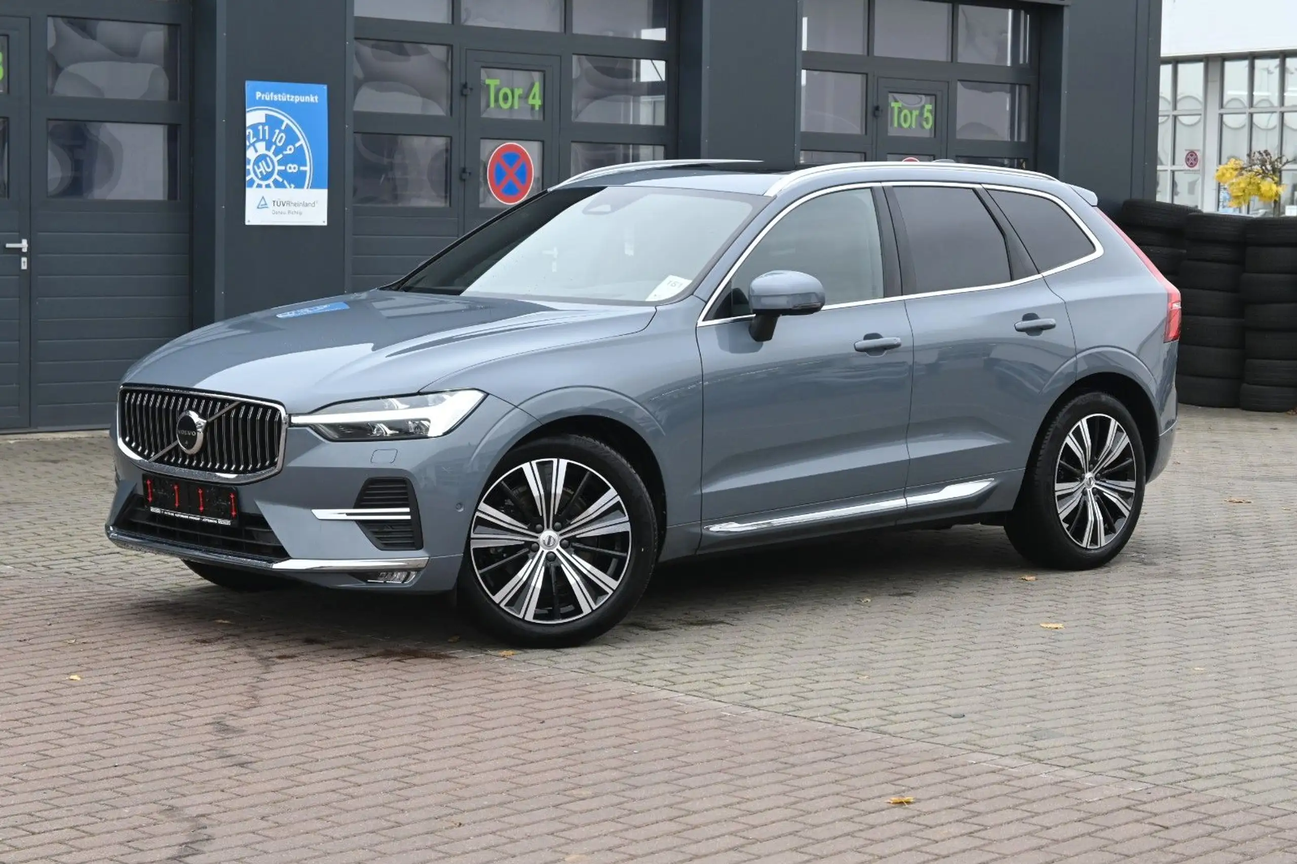 Volvo XC60 2022