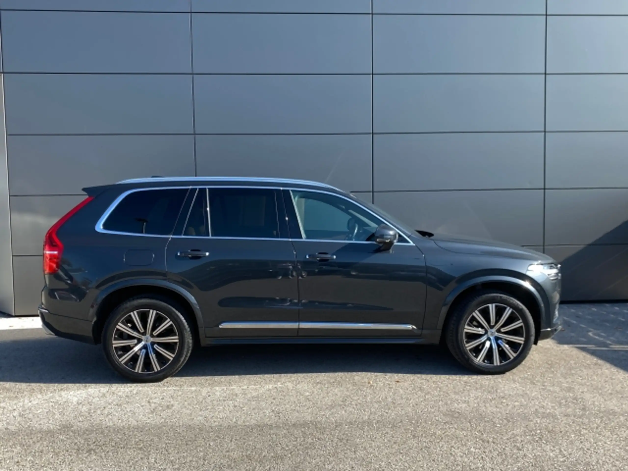 Volvo - XC90