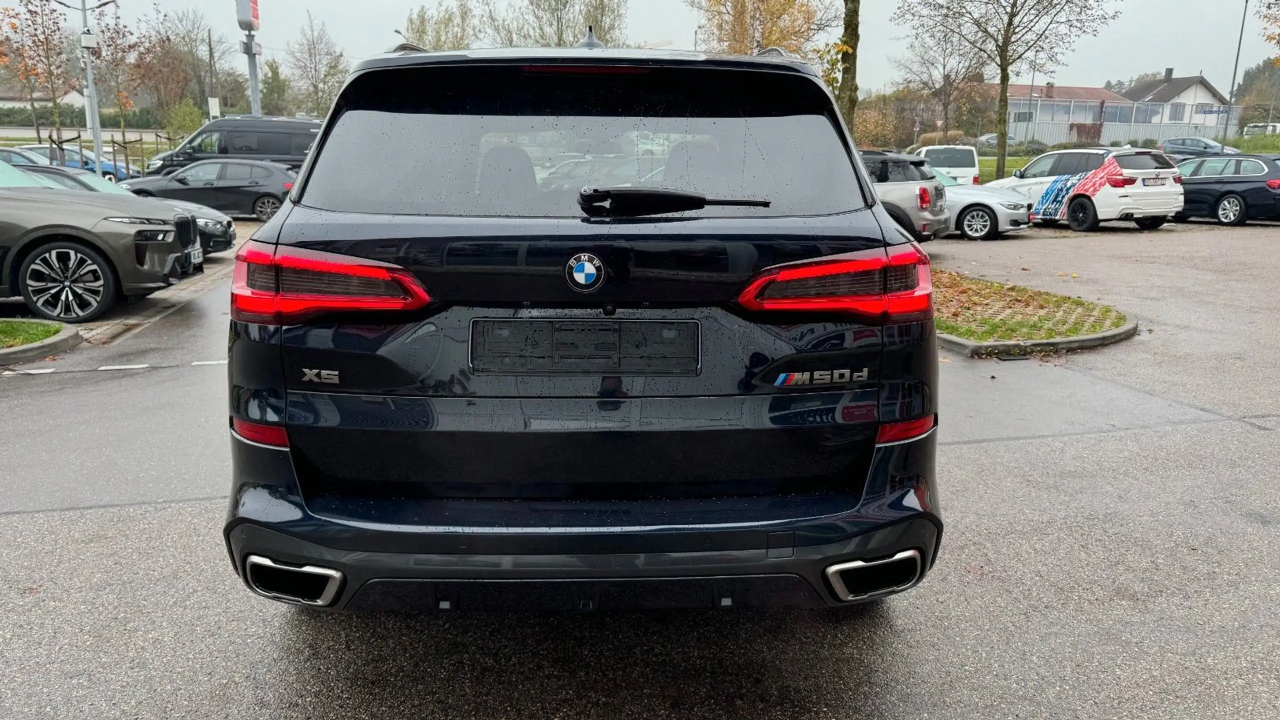 BMW - X5 M