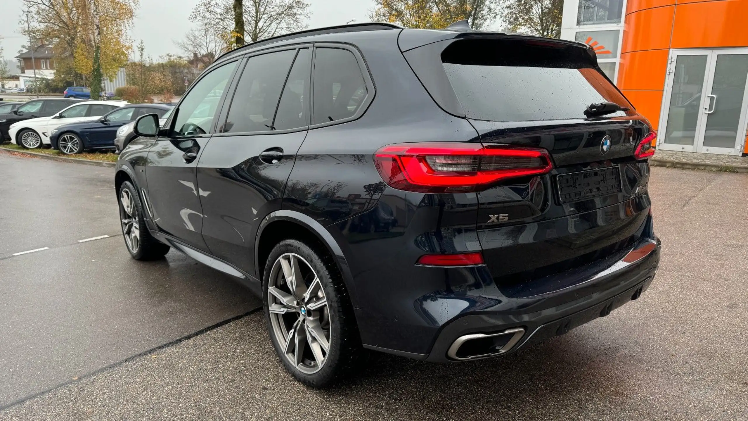 BMW - X5 M