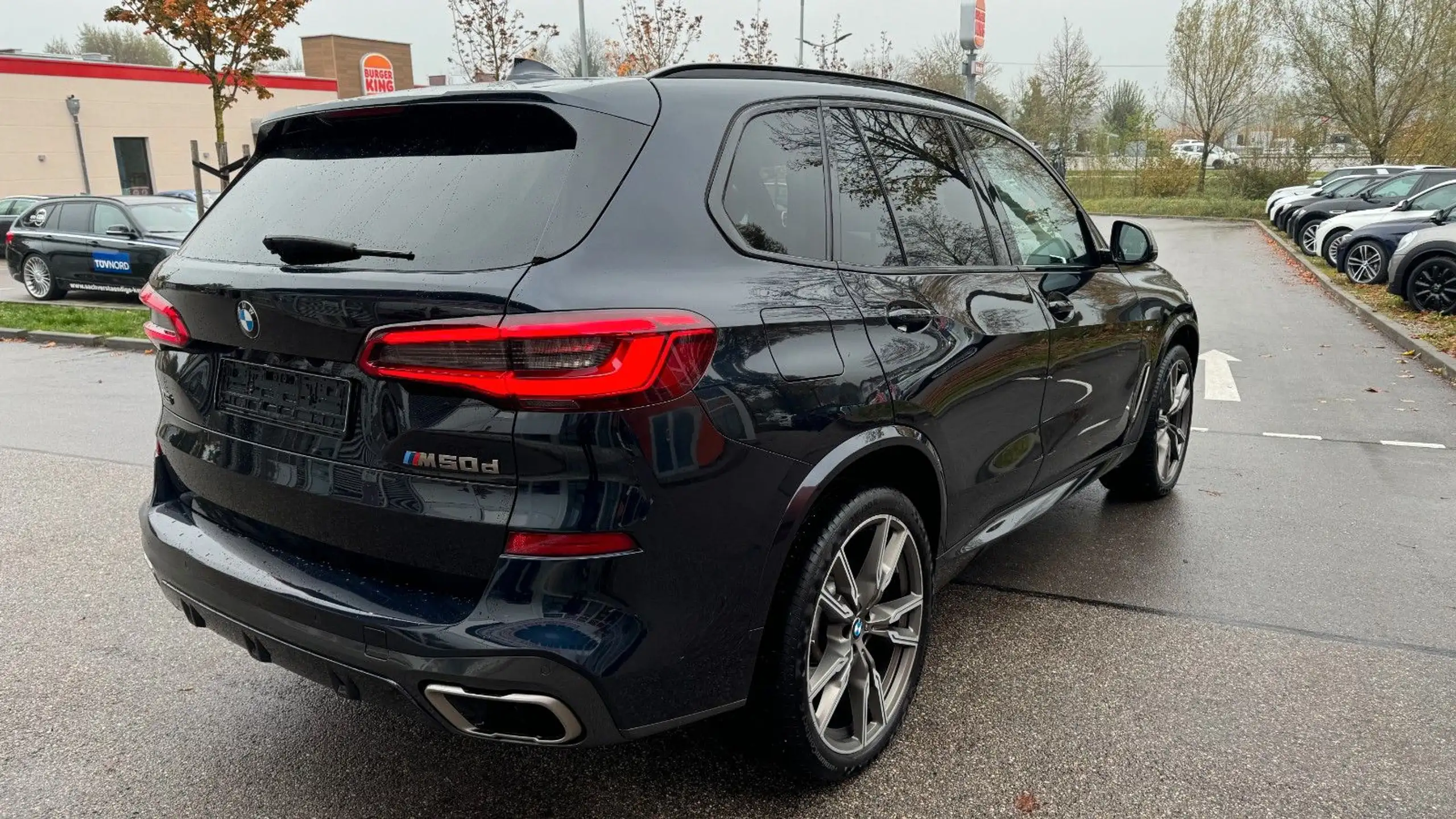 BMW - X5 M