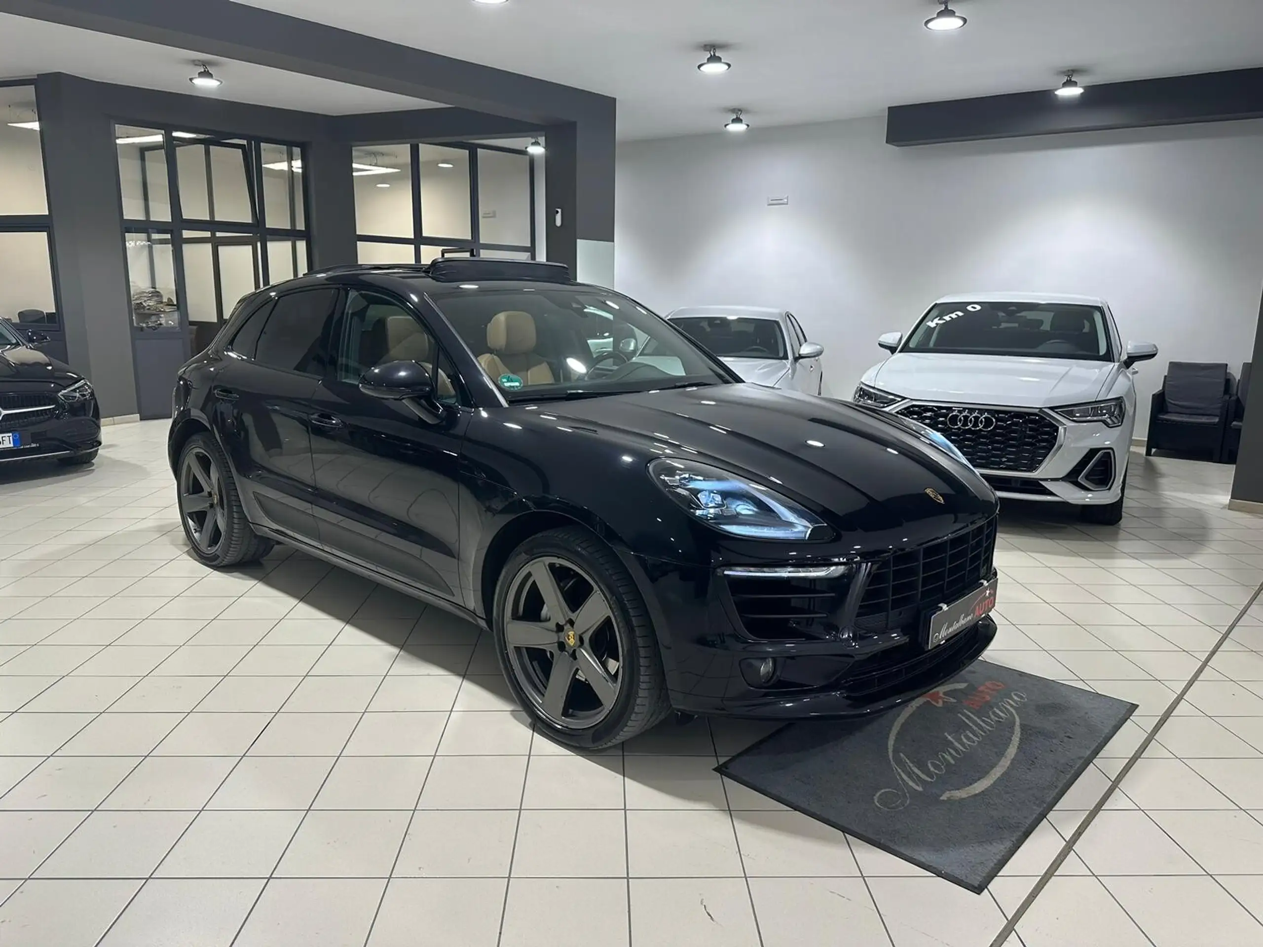 Porsche - Macan