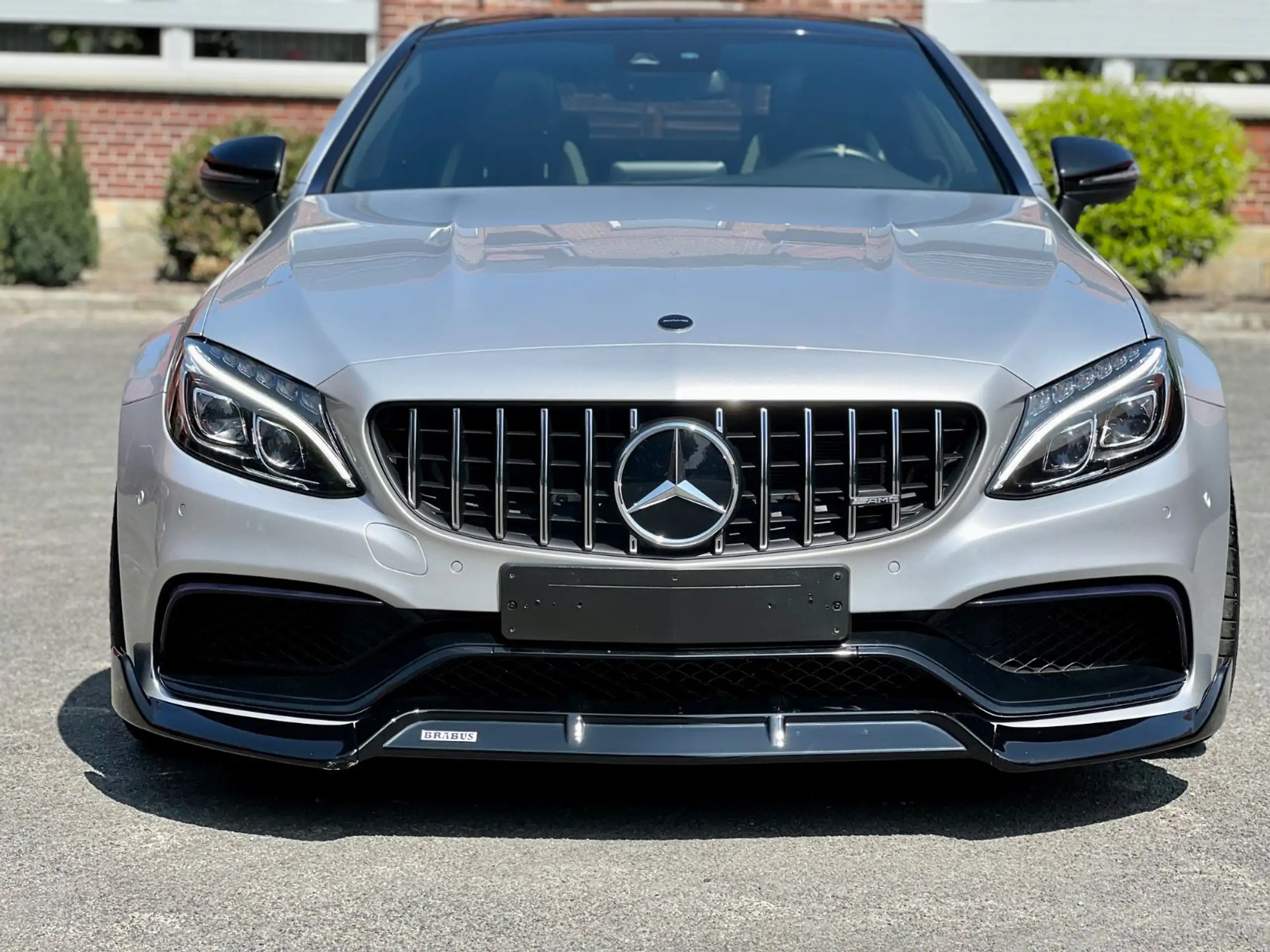 Mercedes-Benz - C 63 AMG