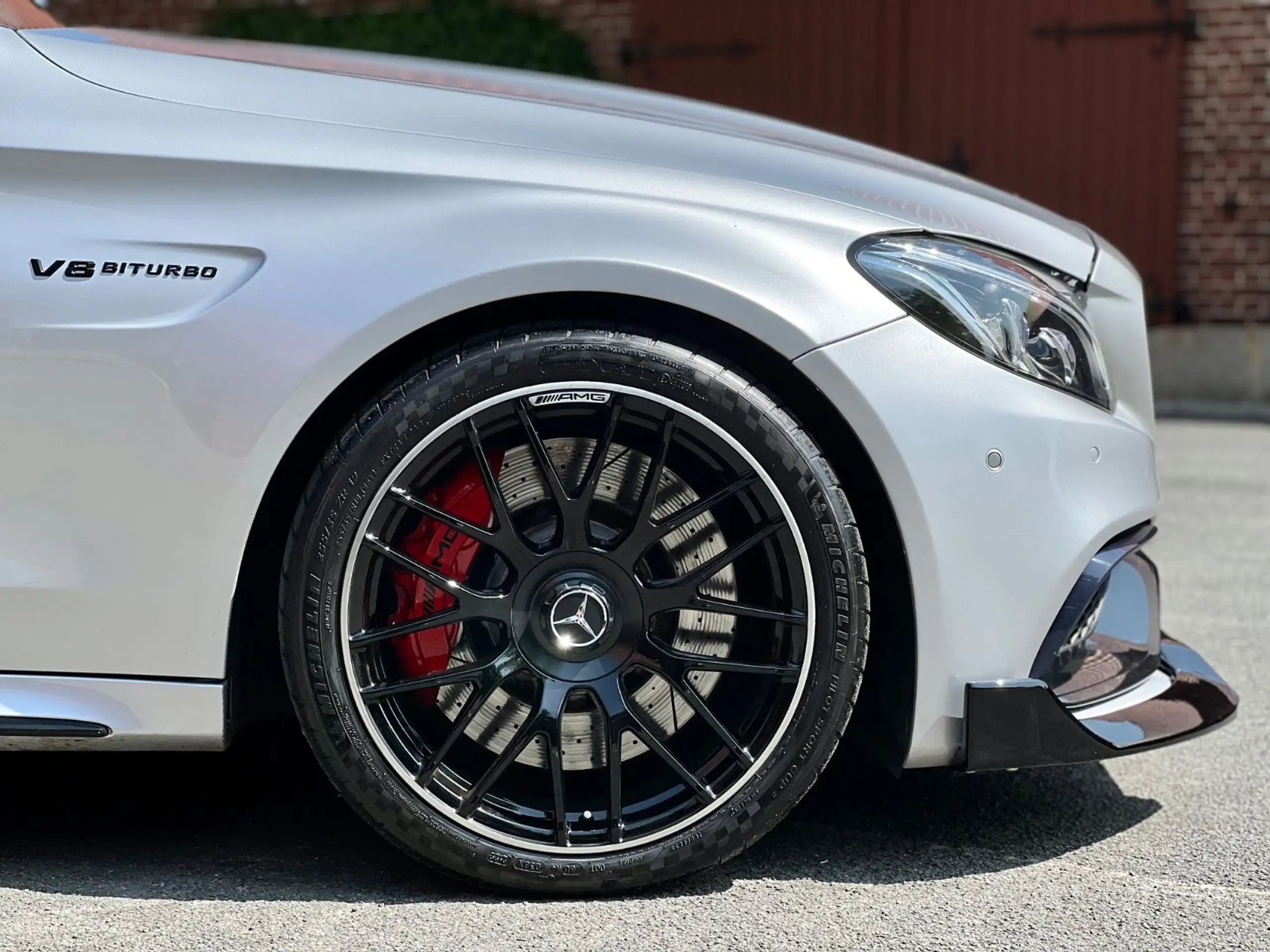 Mercedes-Benz - C 63 AMG