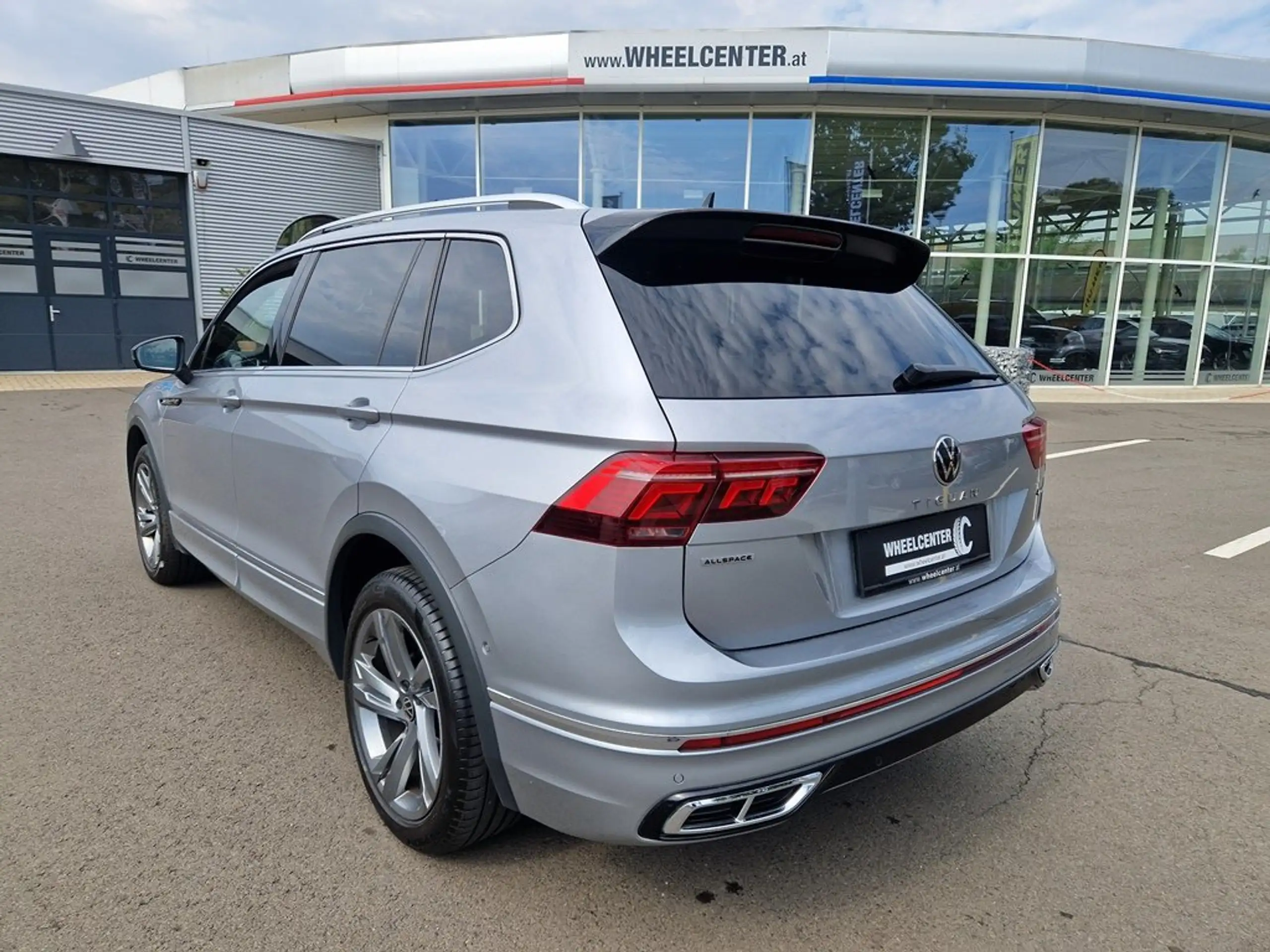 Volkswagen - Tiguan Allspace