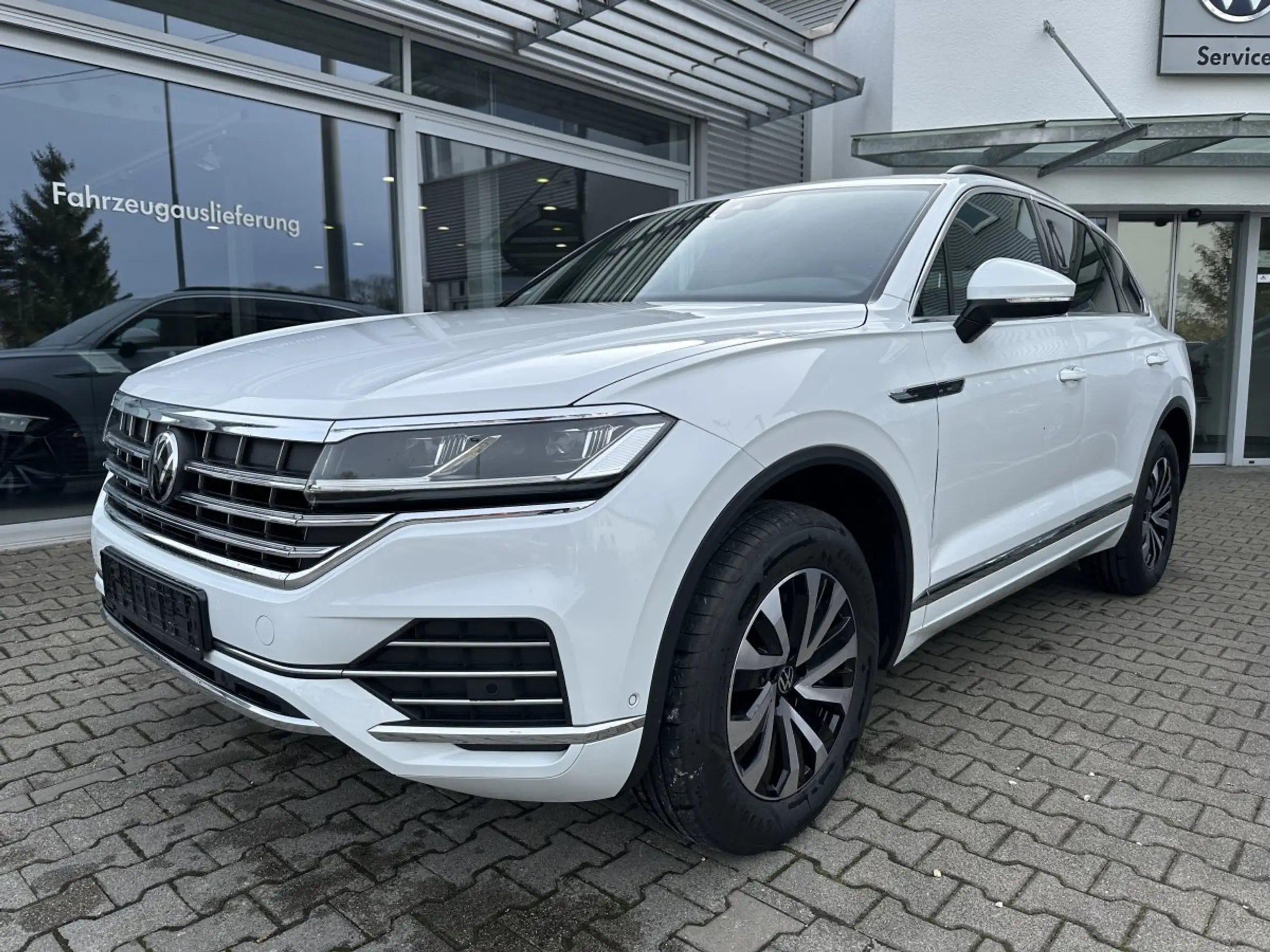 Volkswagen - Touareg