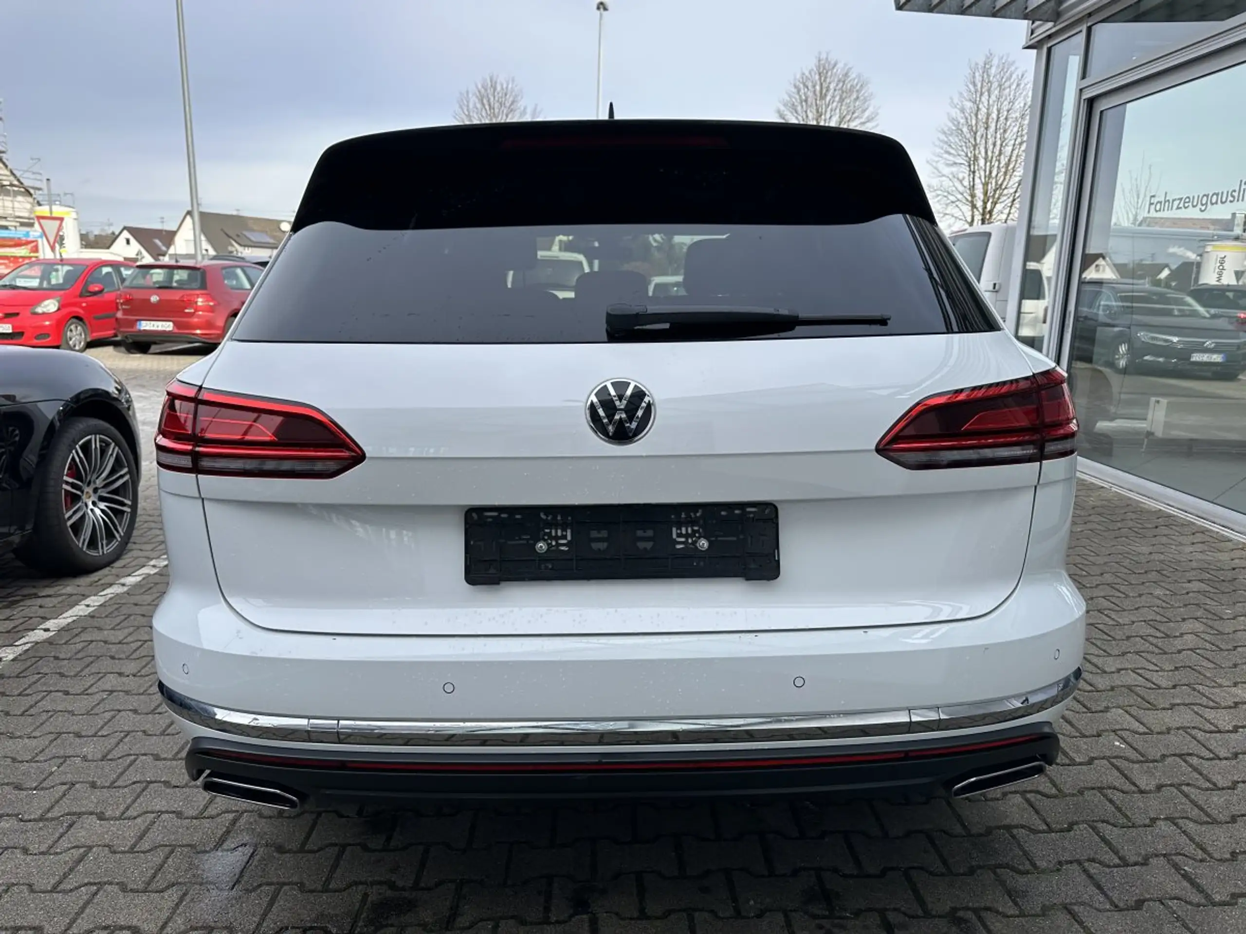 Volkswagen - Touareg