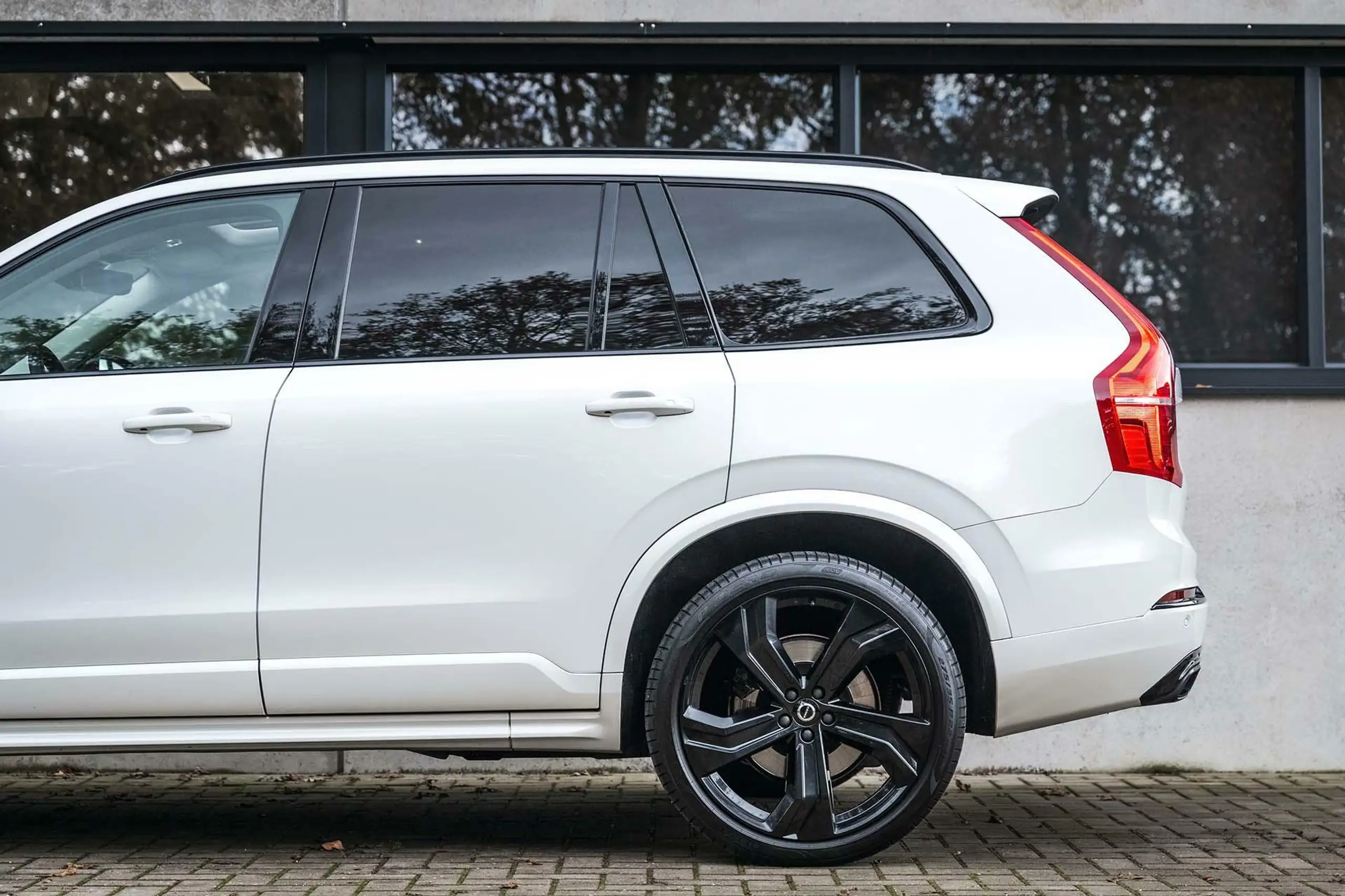 Volvo - XC90