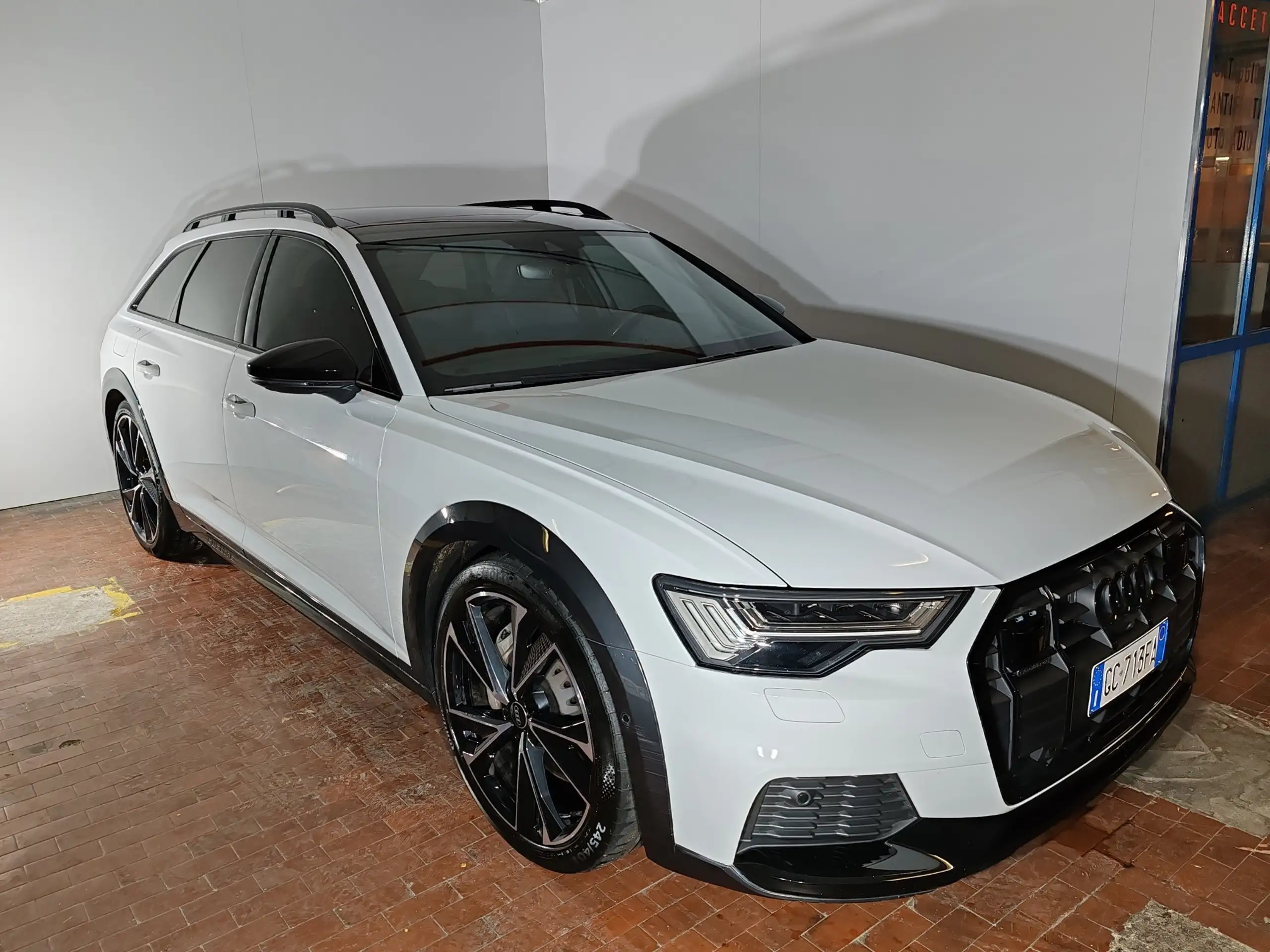 Audi - A6 allroad