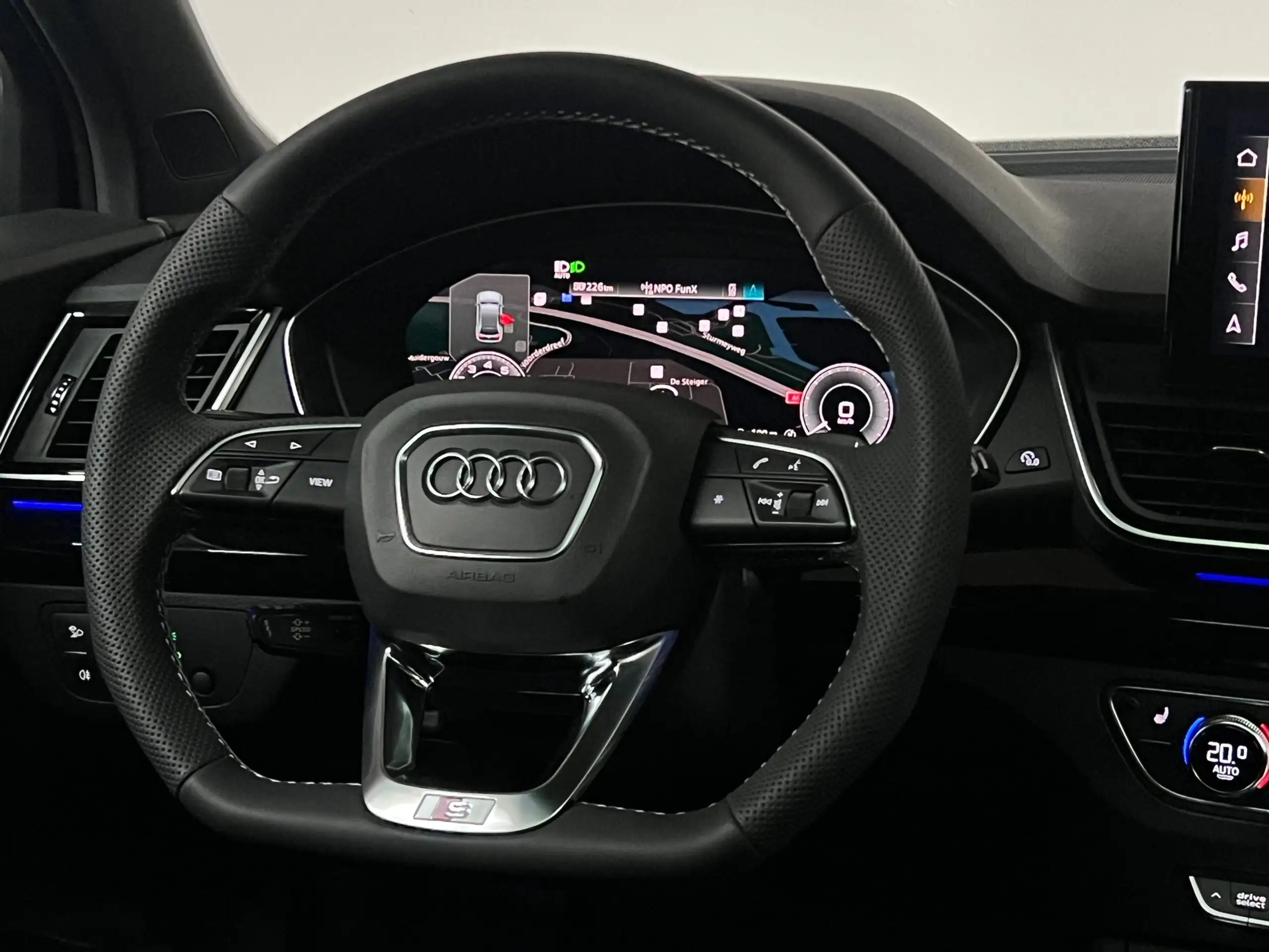 Audi - Q5