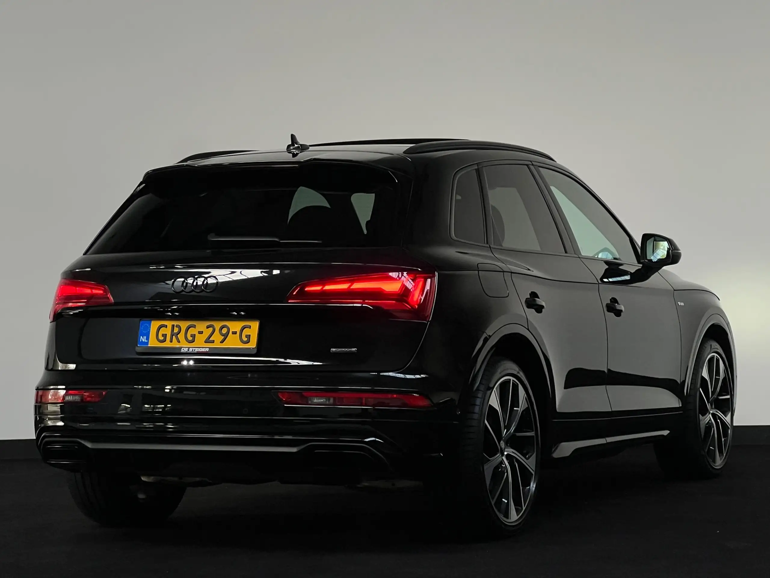 Audi - Q5