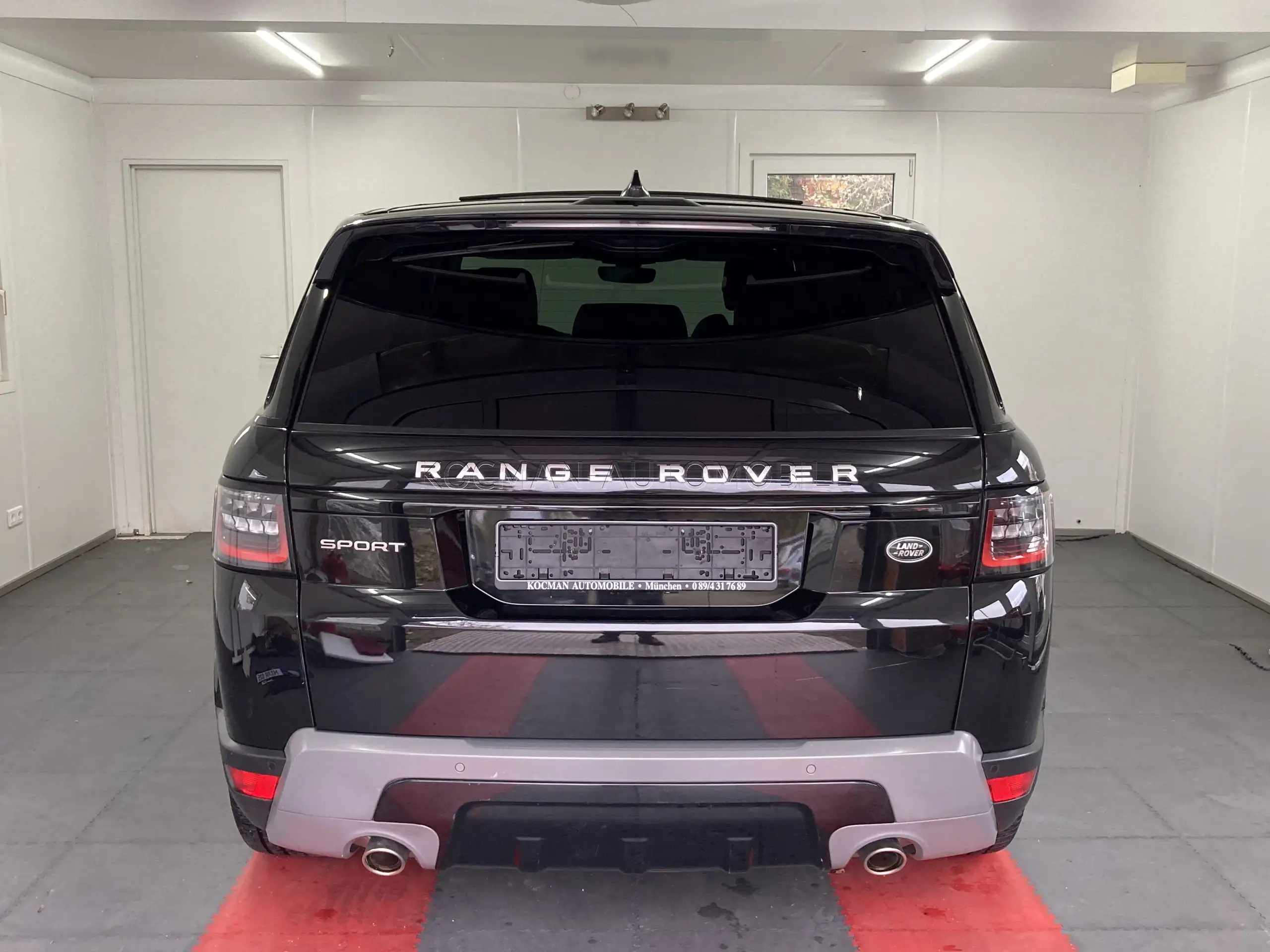 Land Rover - Range Rover Sport