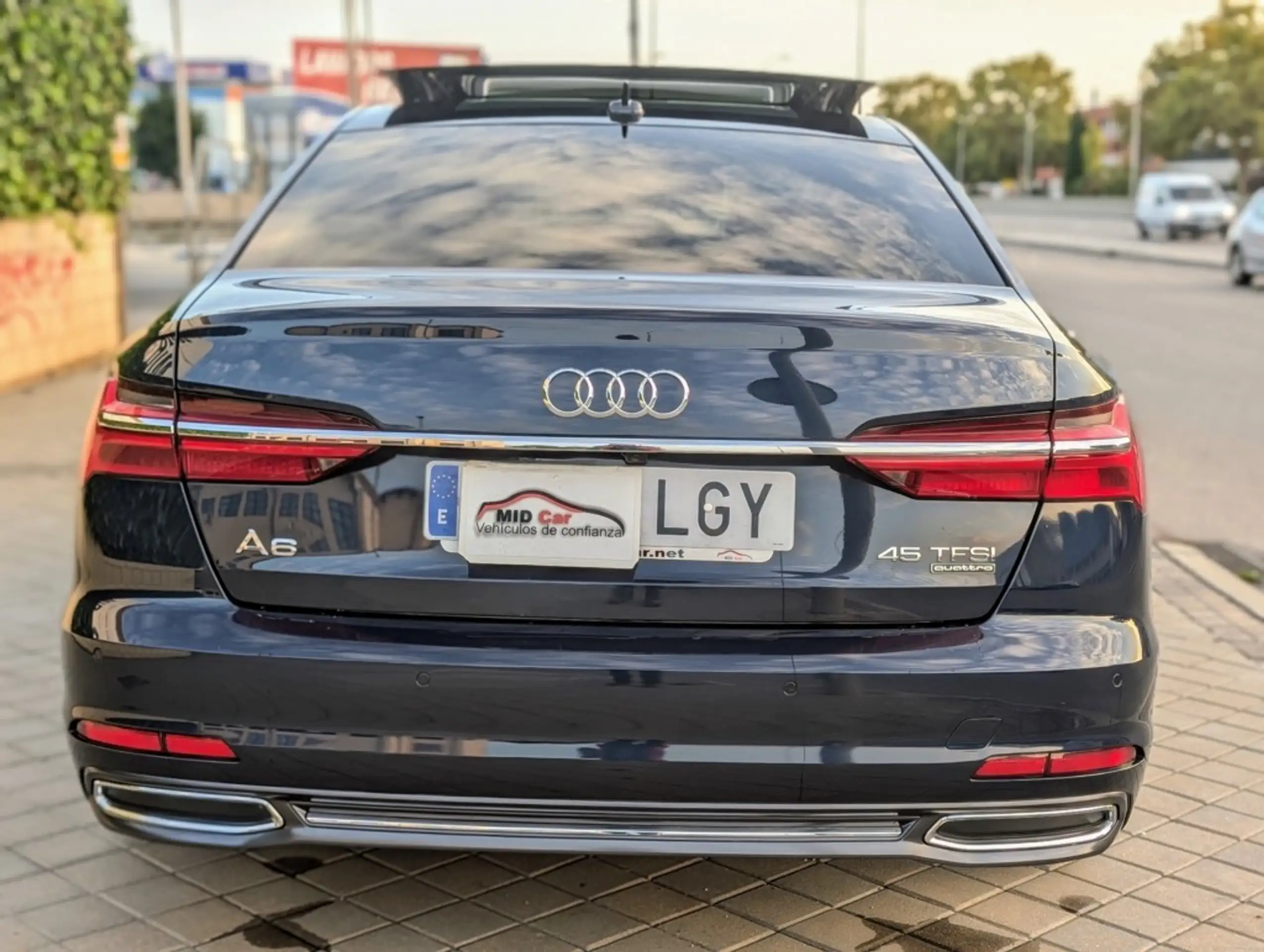 Audi - A6