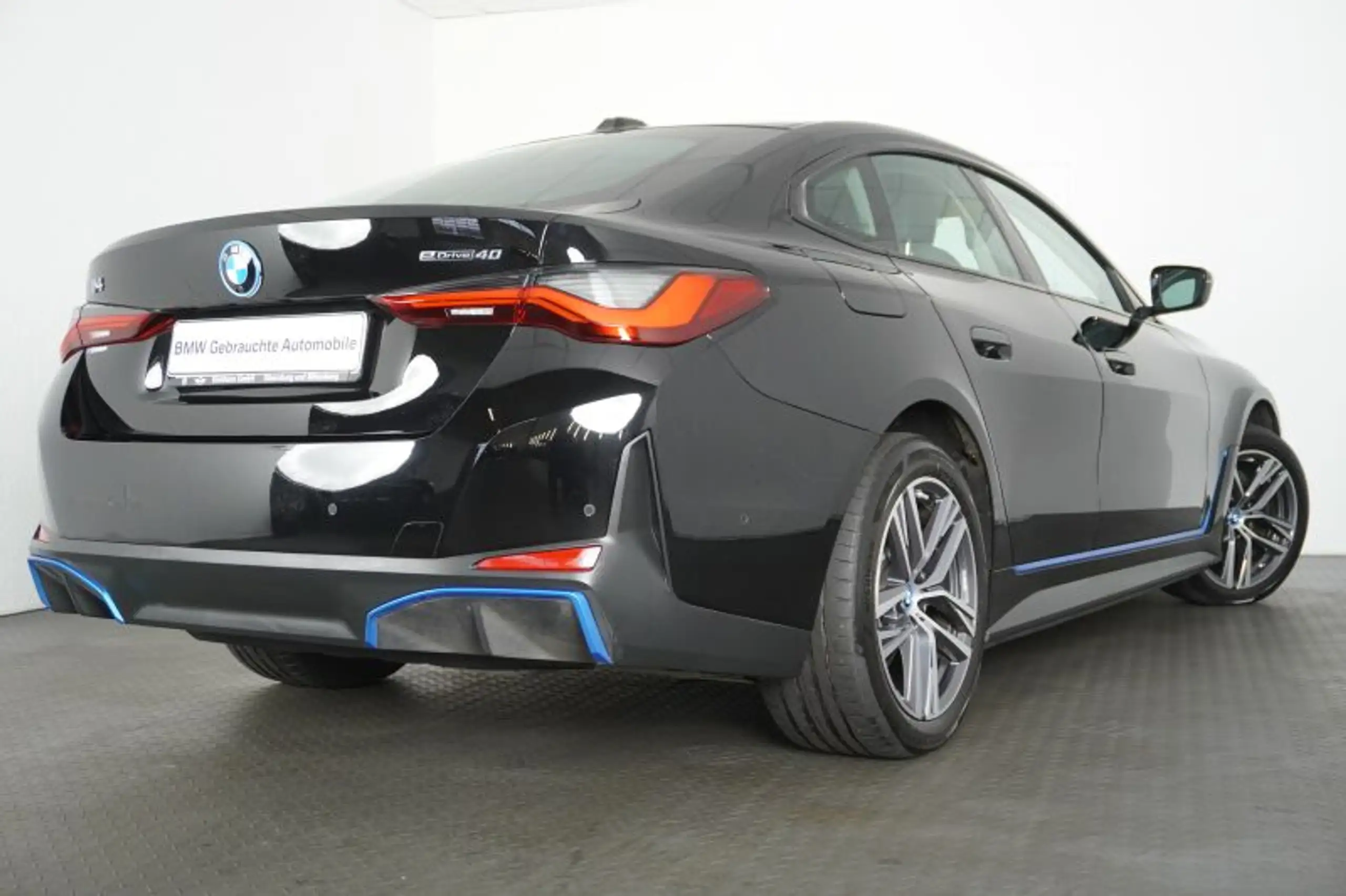 BMW - i4