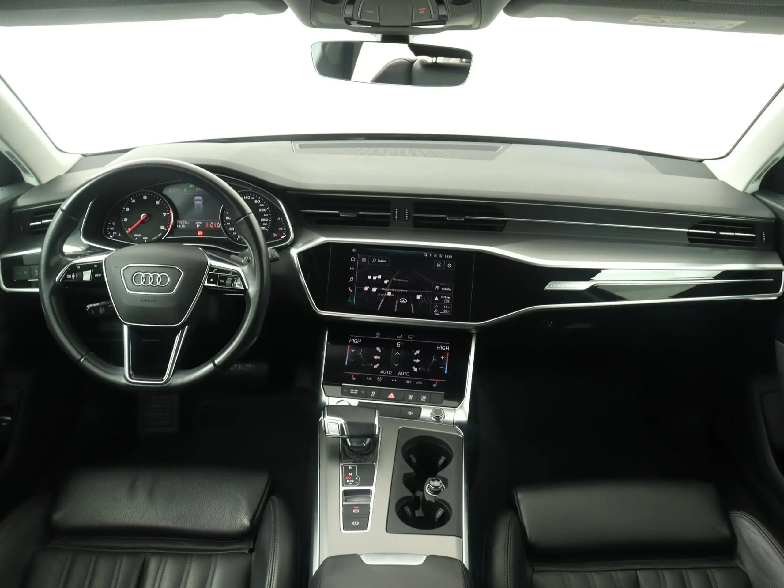 Audi - A6