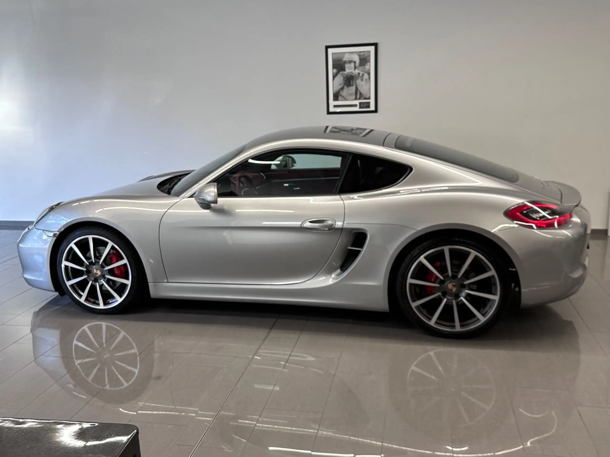 Porsche - Cayman