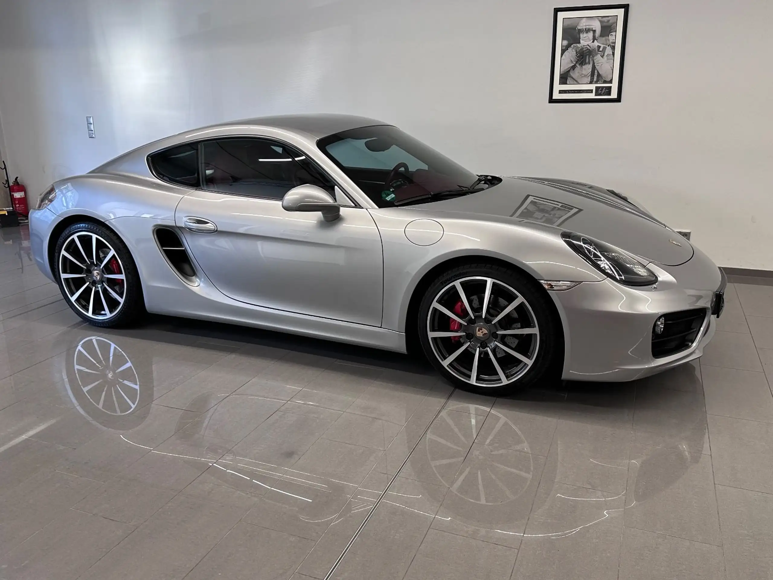 Porsche - Cayman