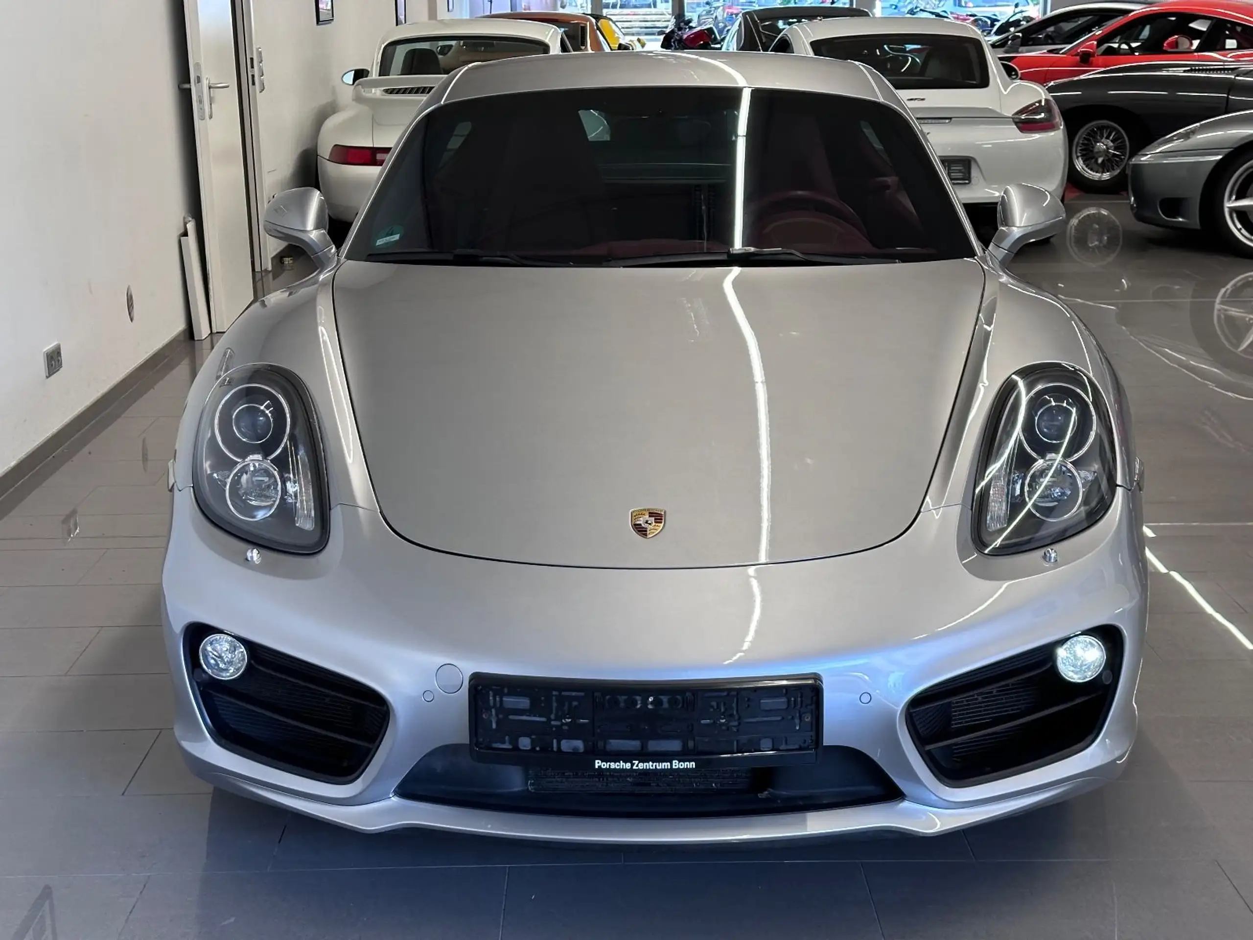 Porsche - Cayman