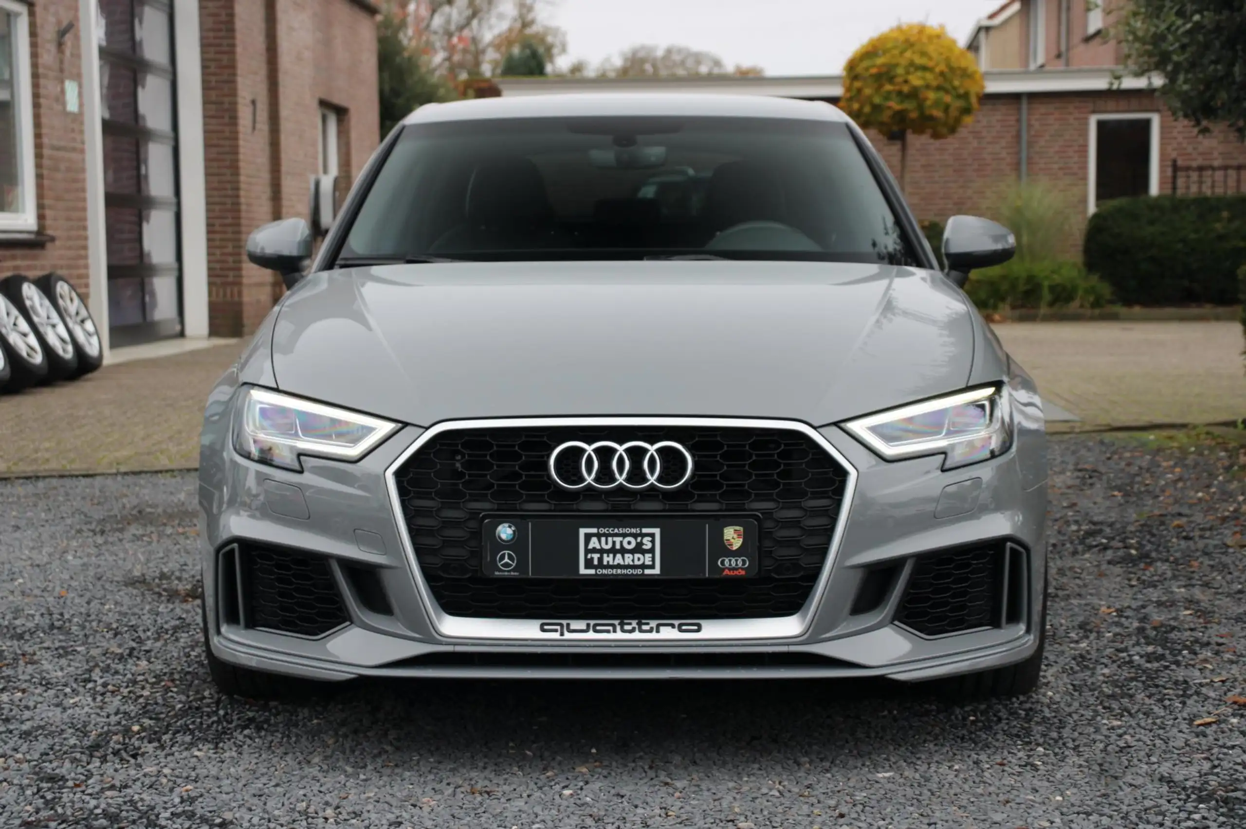 Audi - RS3