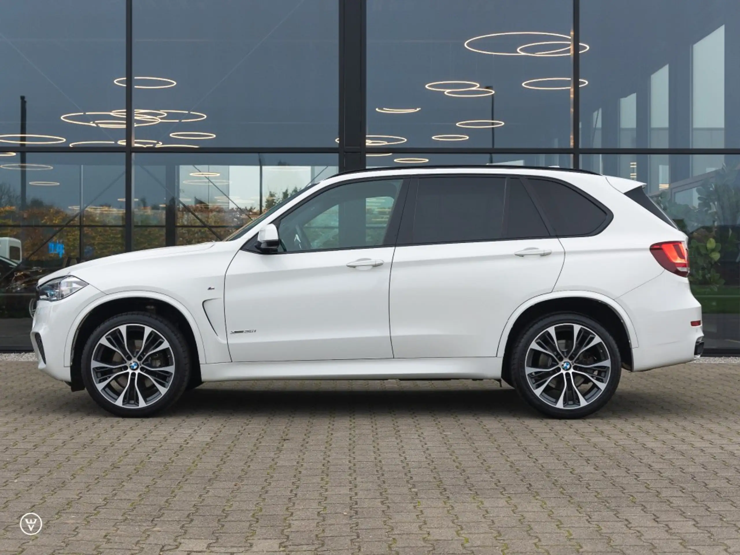 BMW - X5