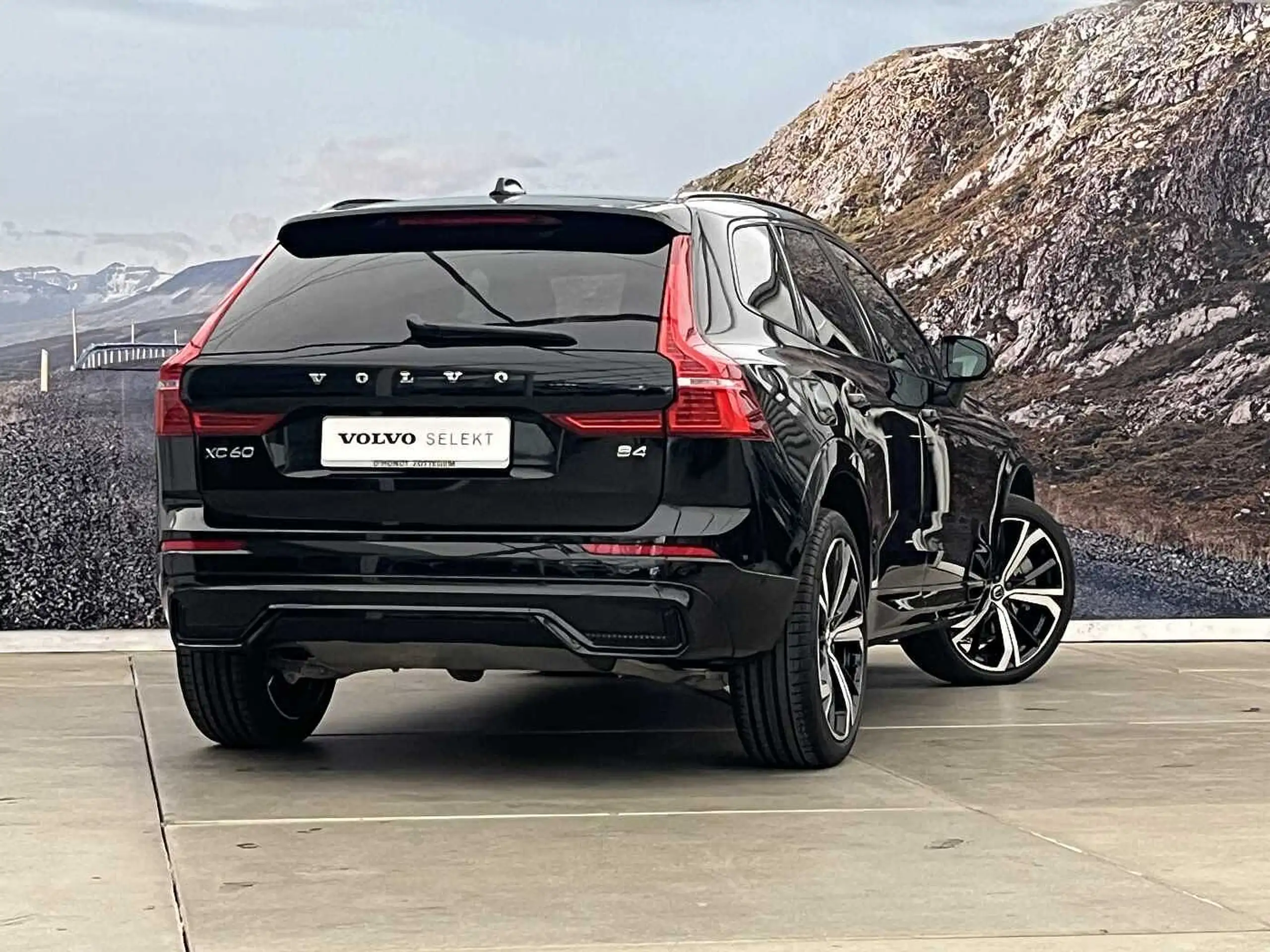 Volvo - XC60