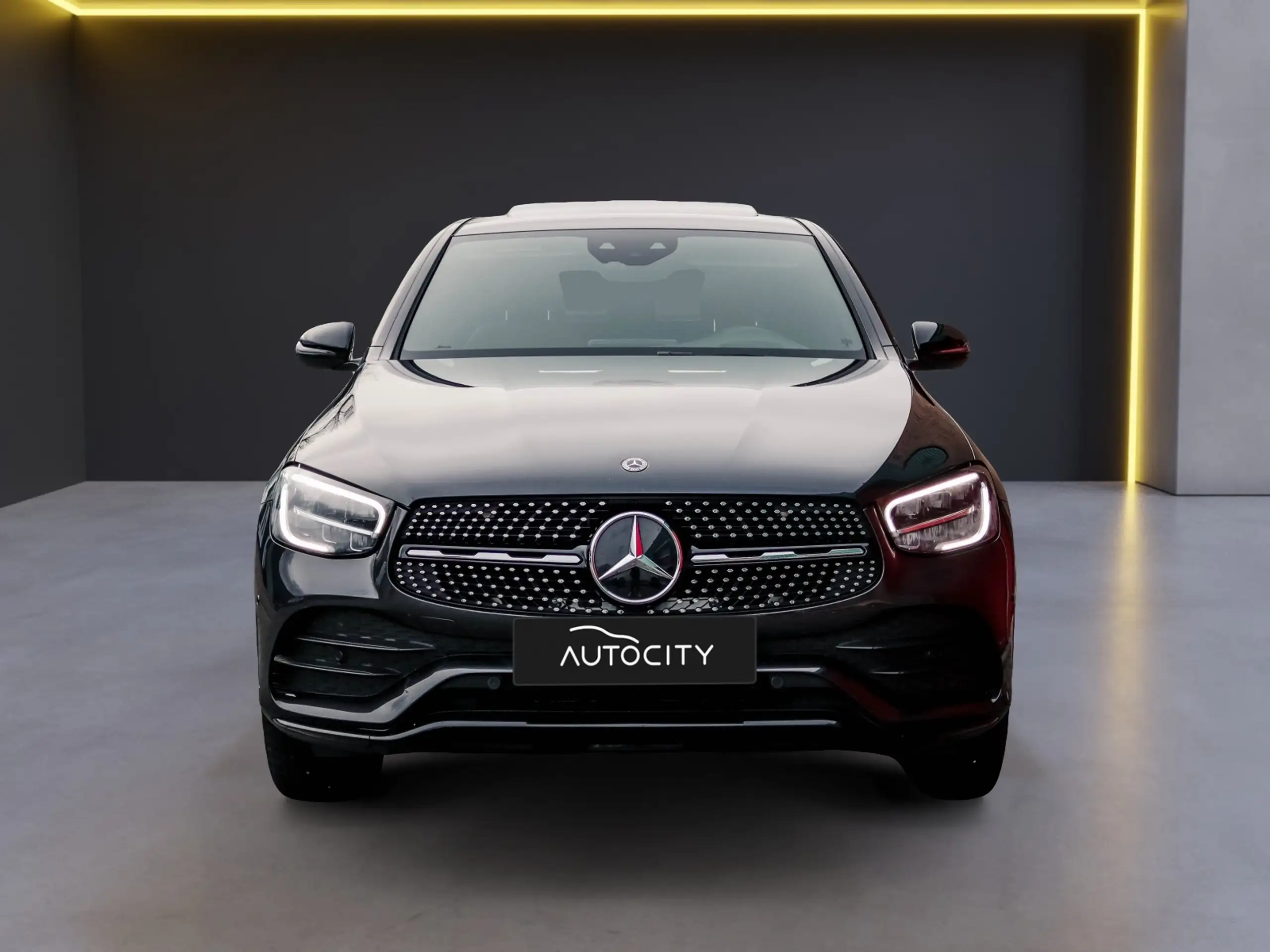 Mercedes-Benz - GLC 300