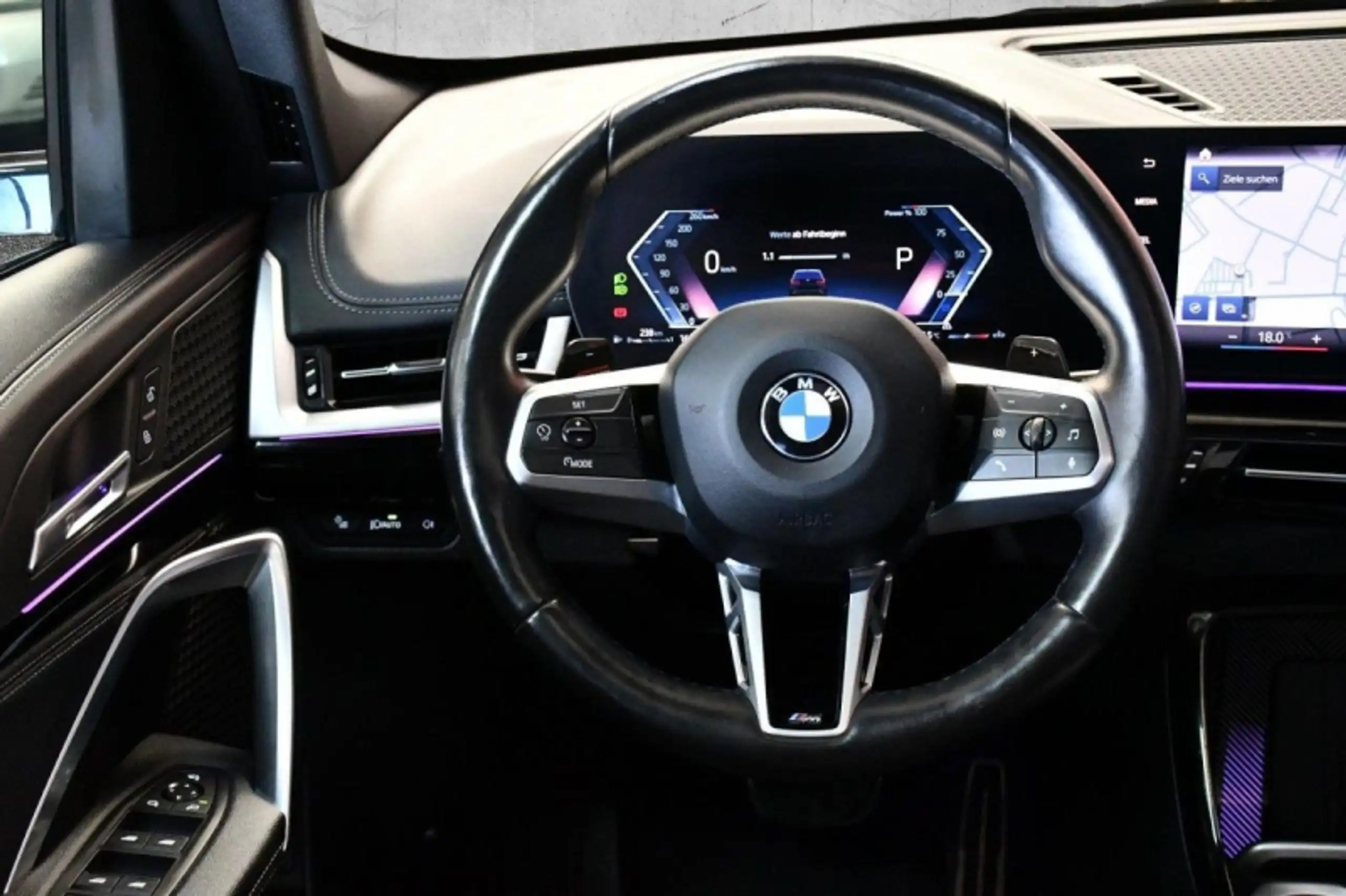 BMW - X1