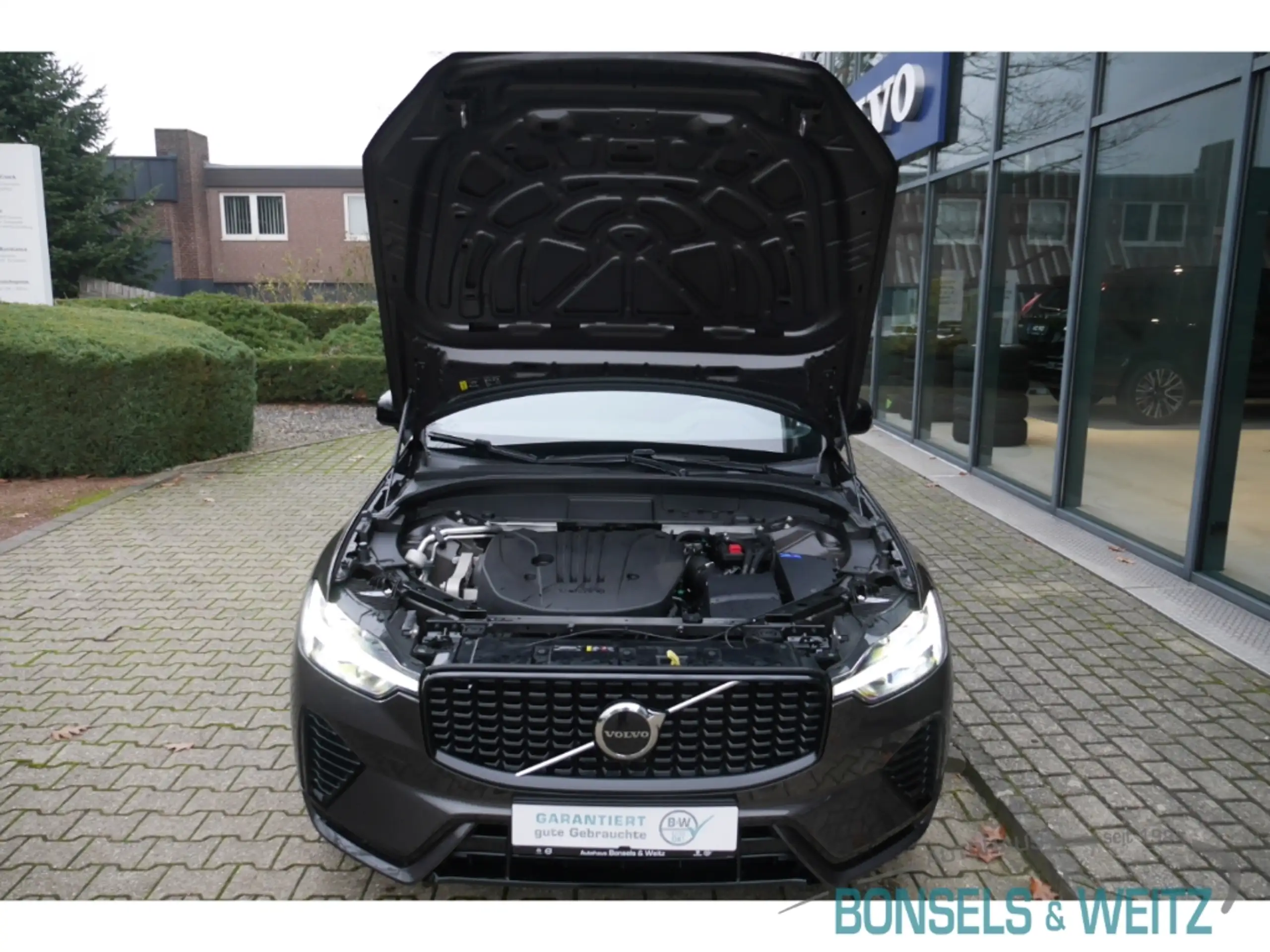 Volvo - XC60