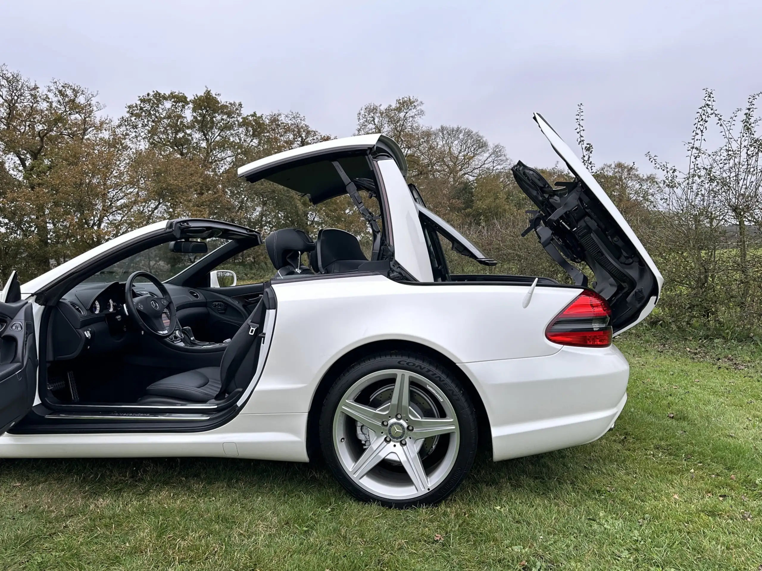 Mercedes-Benz - SL 500