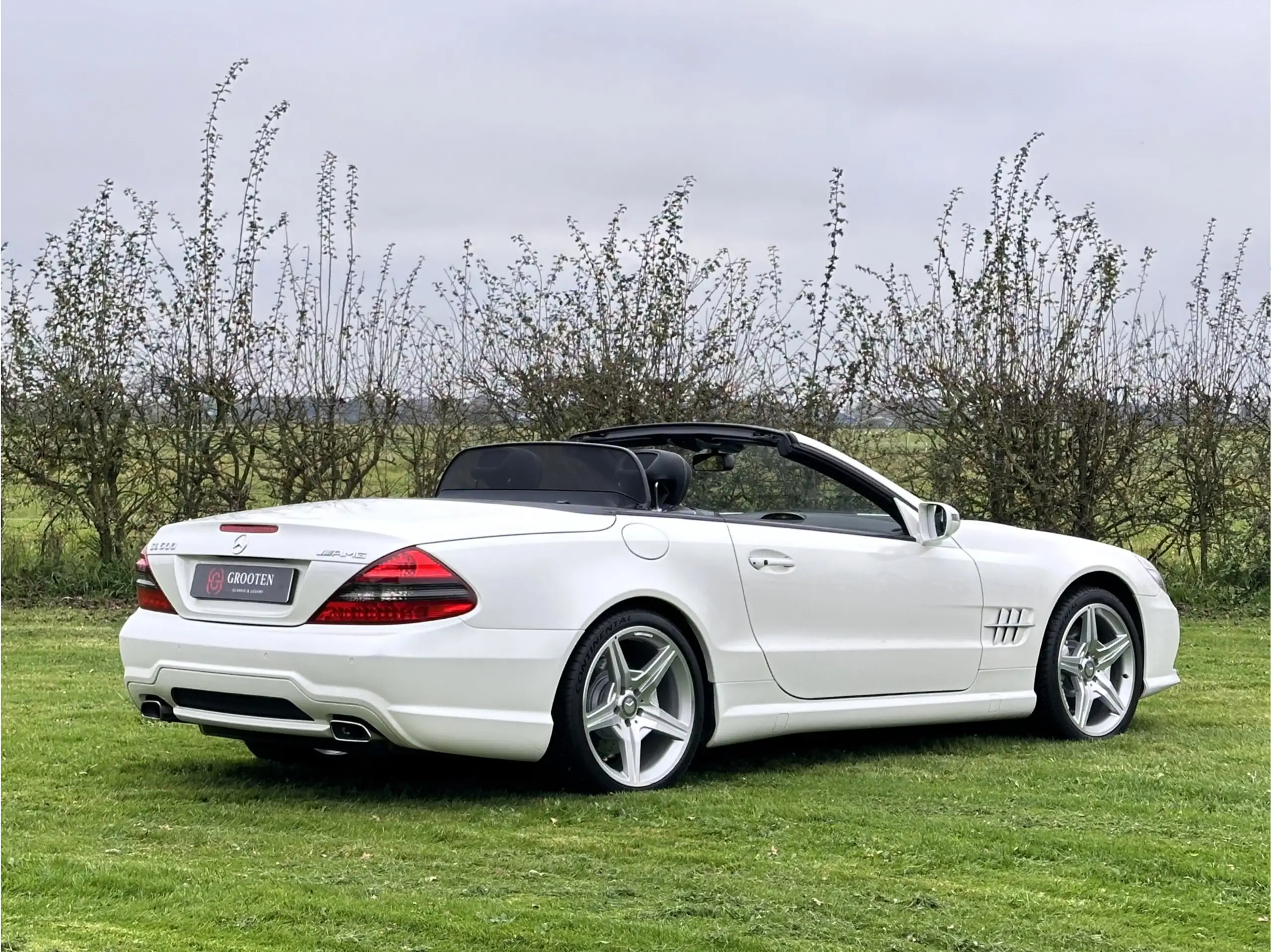 Mercedes-Benz - SL 500