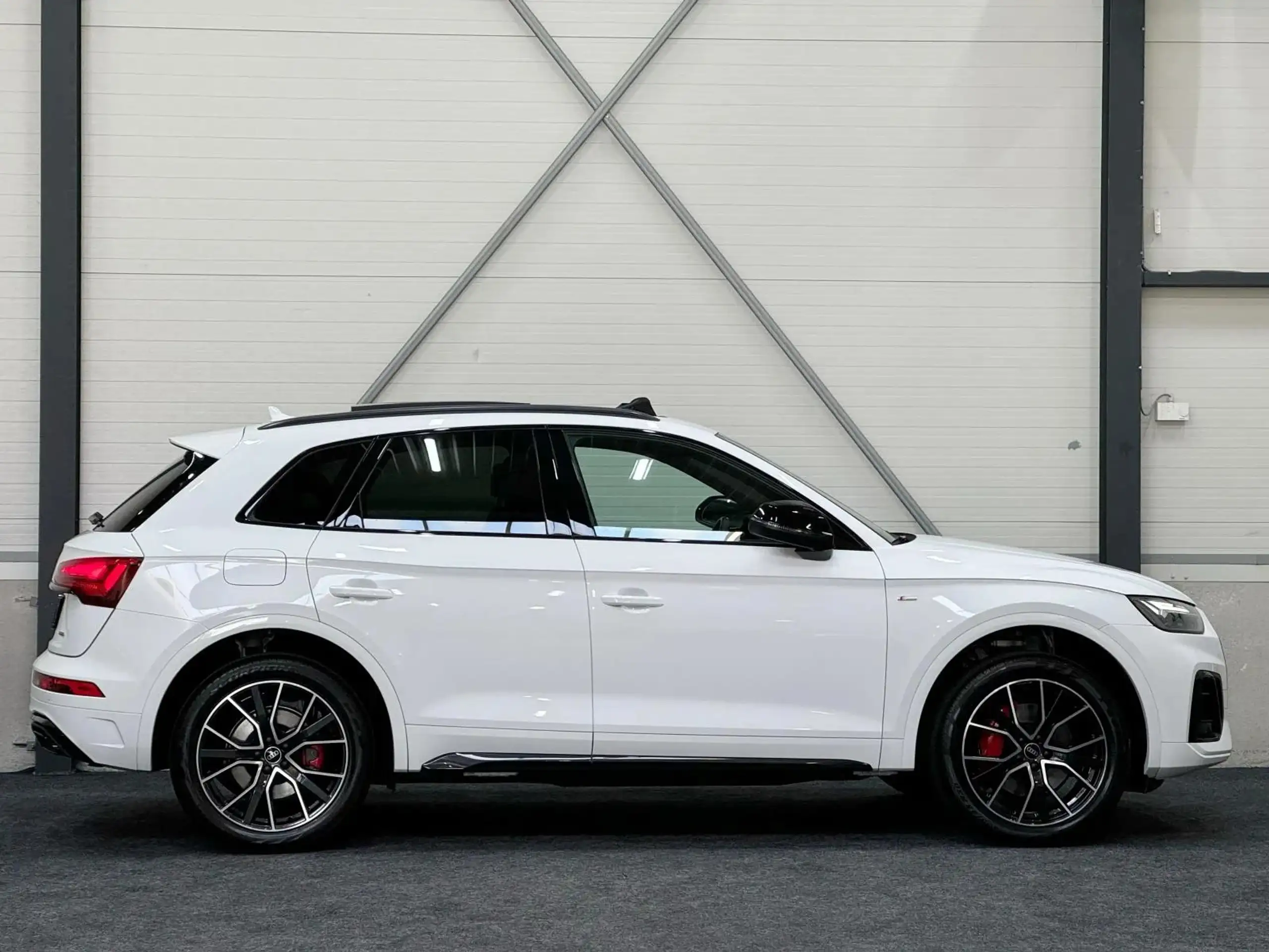 Audi - Q5