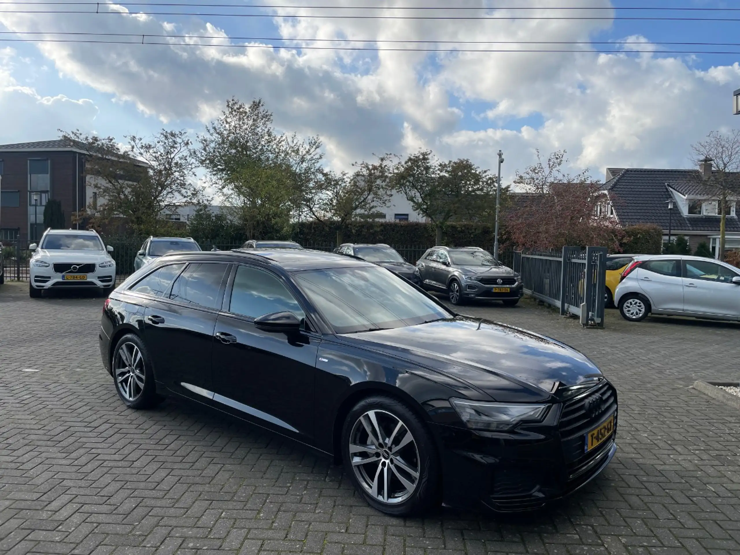 Audi - A6