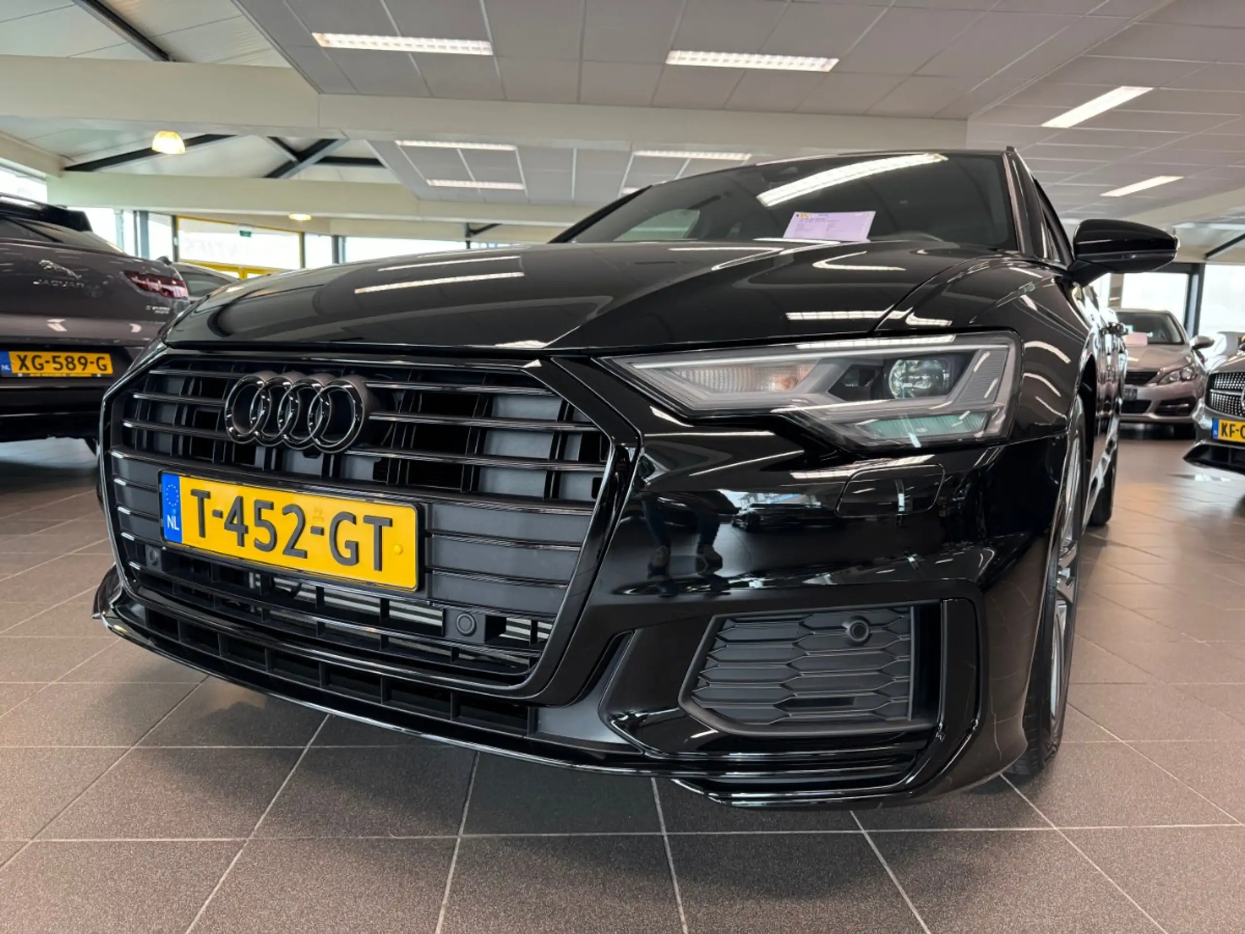 Audi - A6