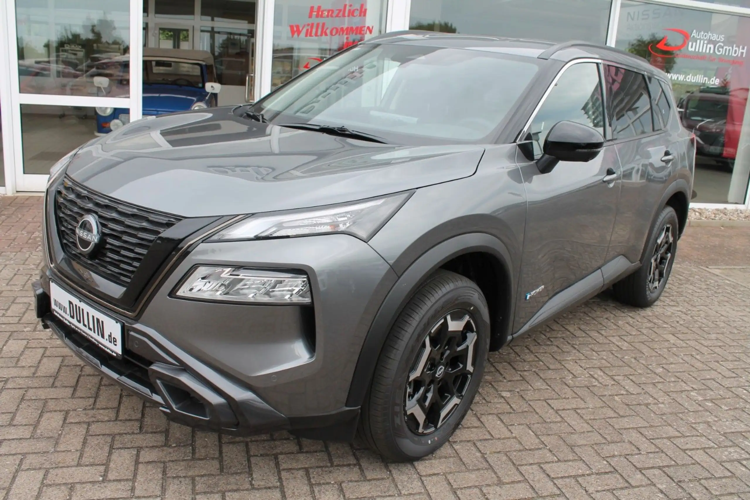 Nissan - X-Trail