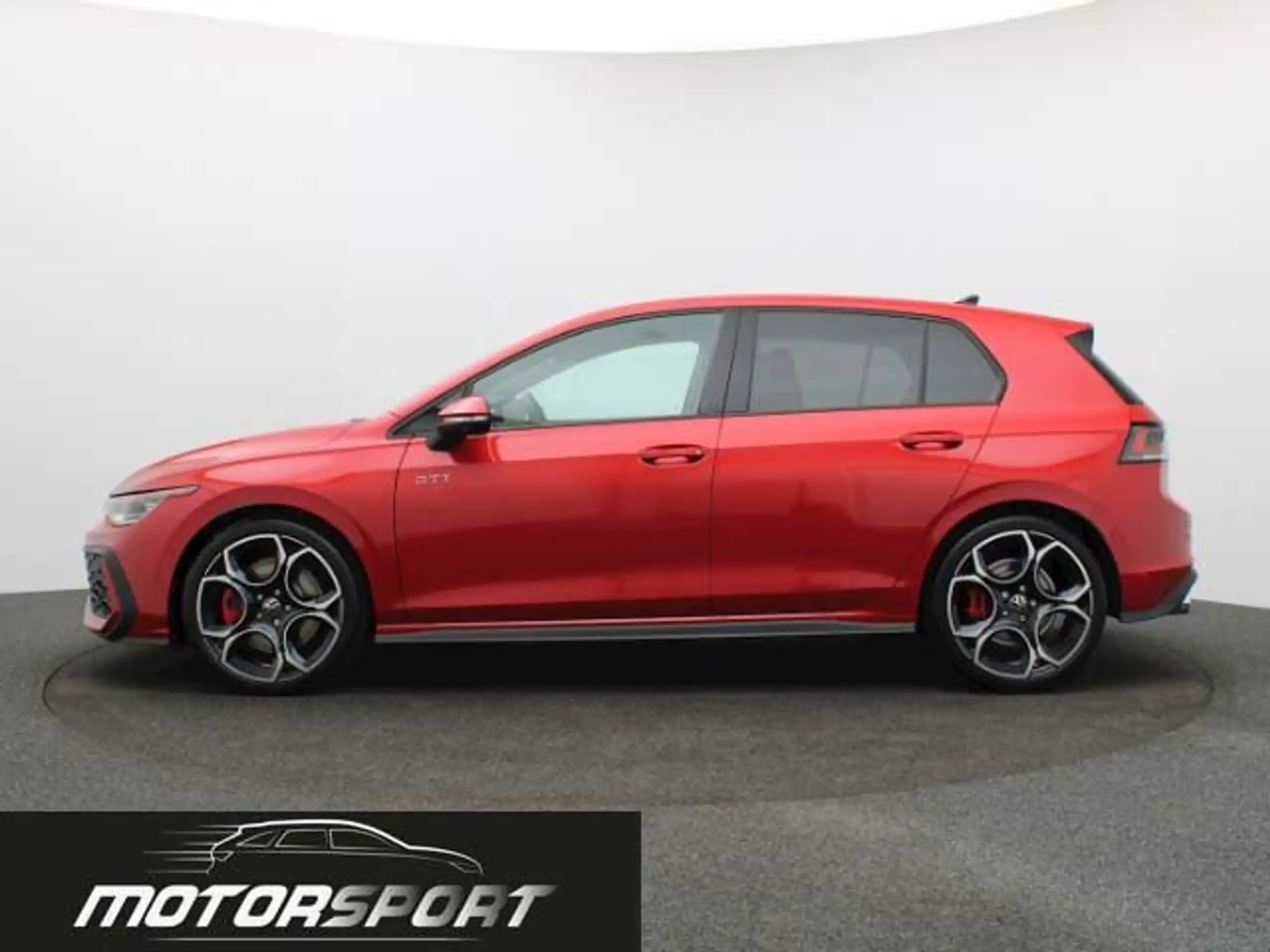 Volkswagen - Golf GTI