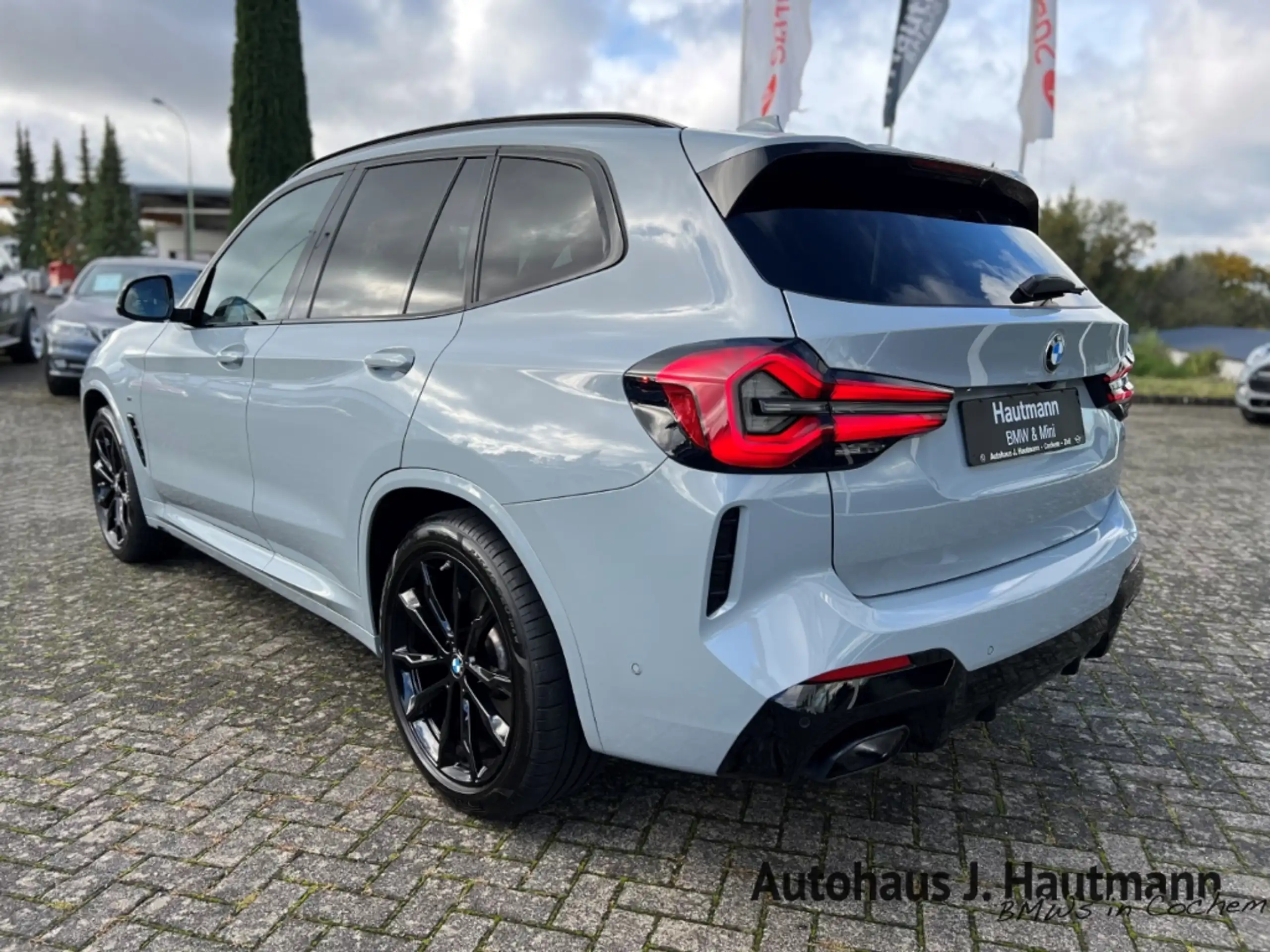 BMW - X3