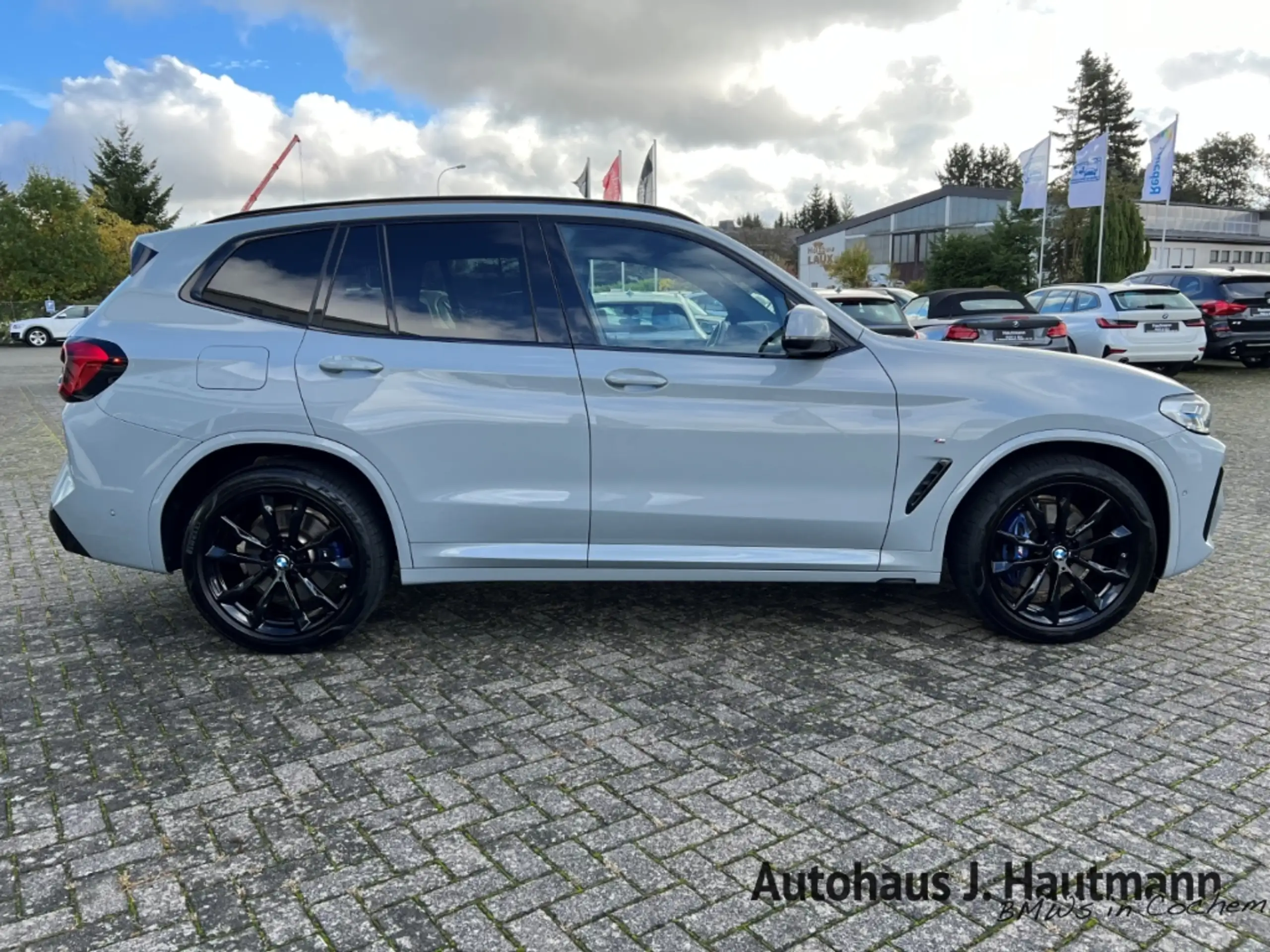 BMW - X3