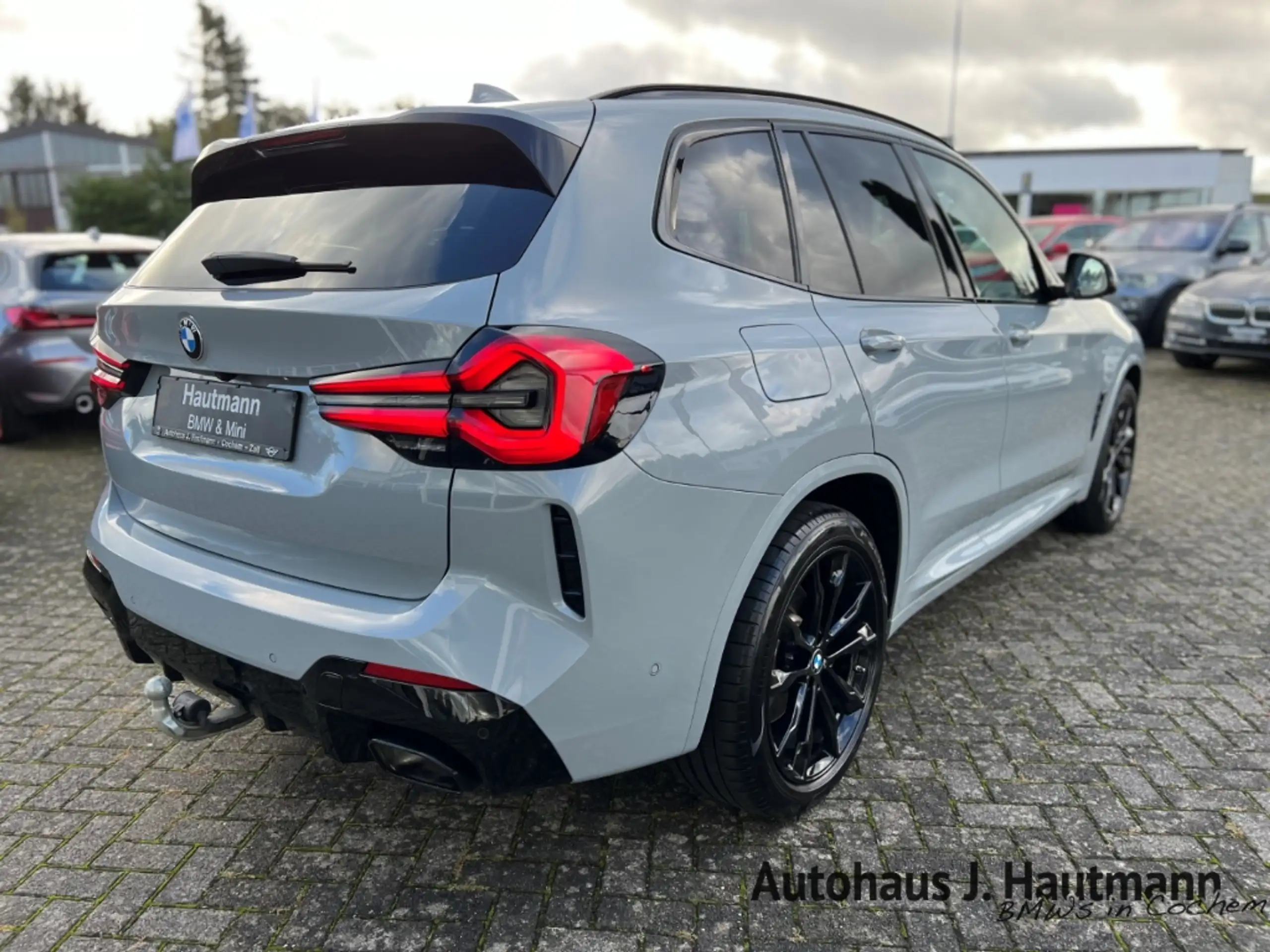 BMW - X3