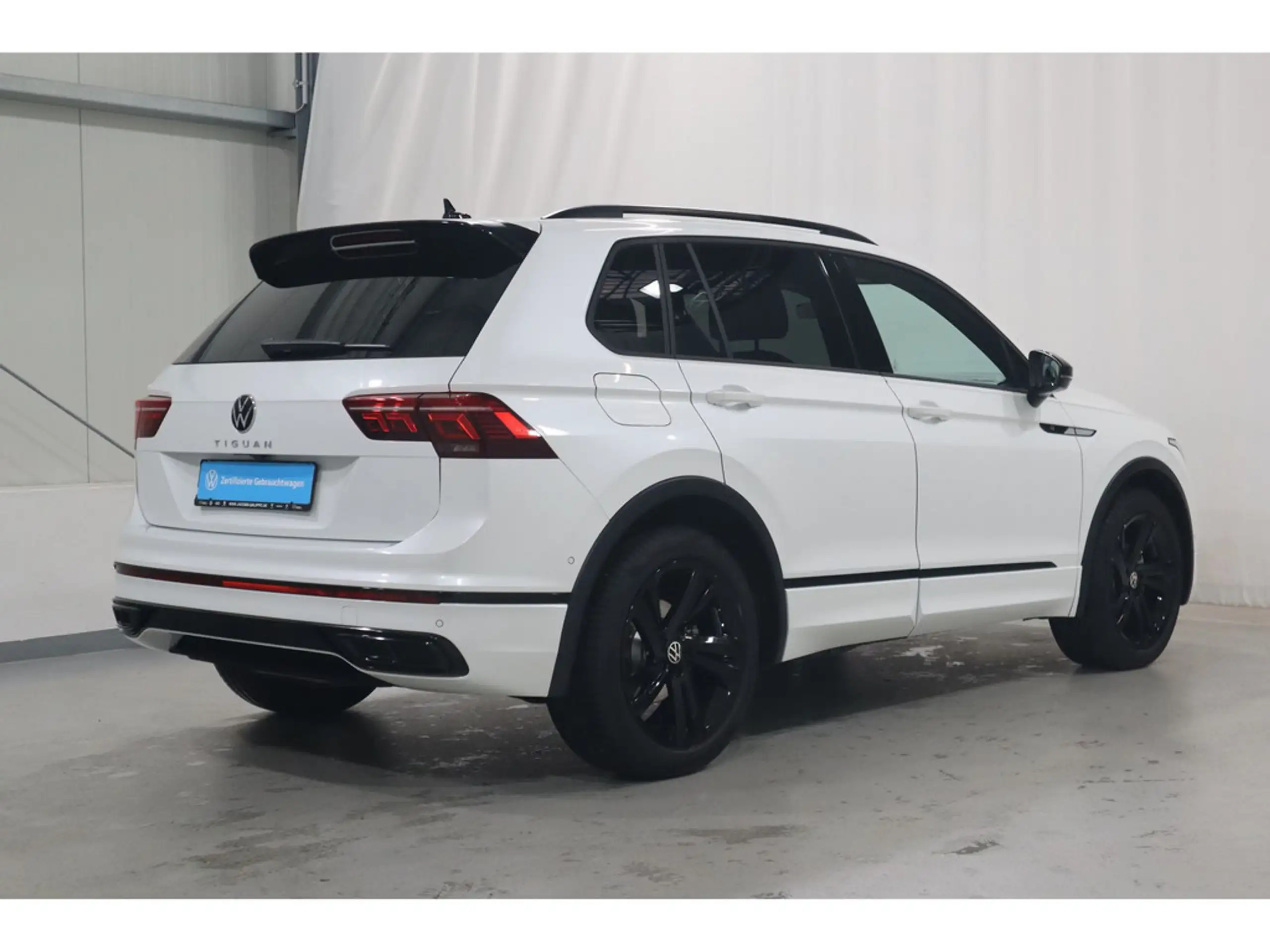 Volkswagen - Tiguan