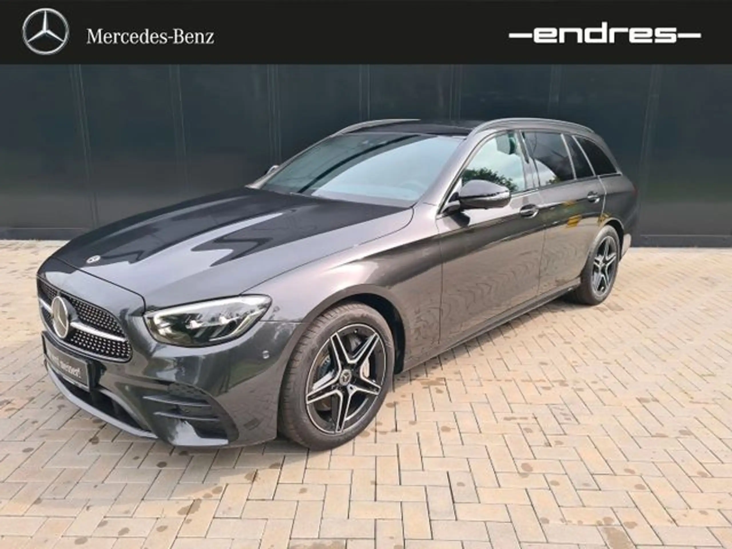 Mercedes-Benz E 300 2023