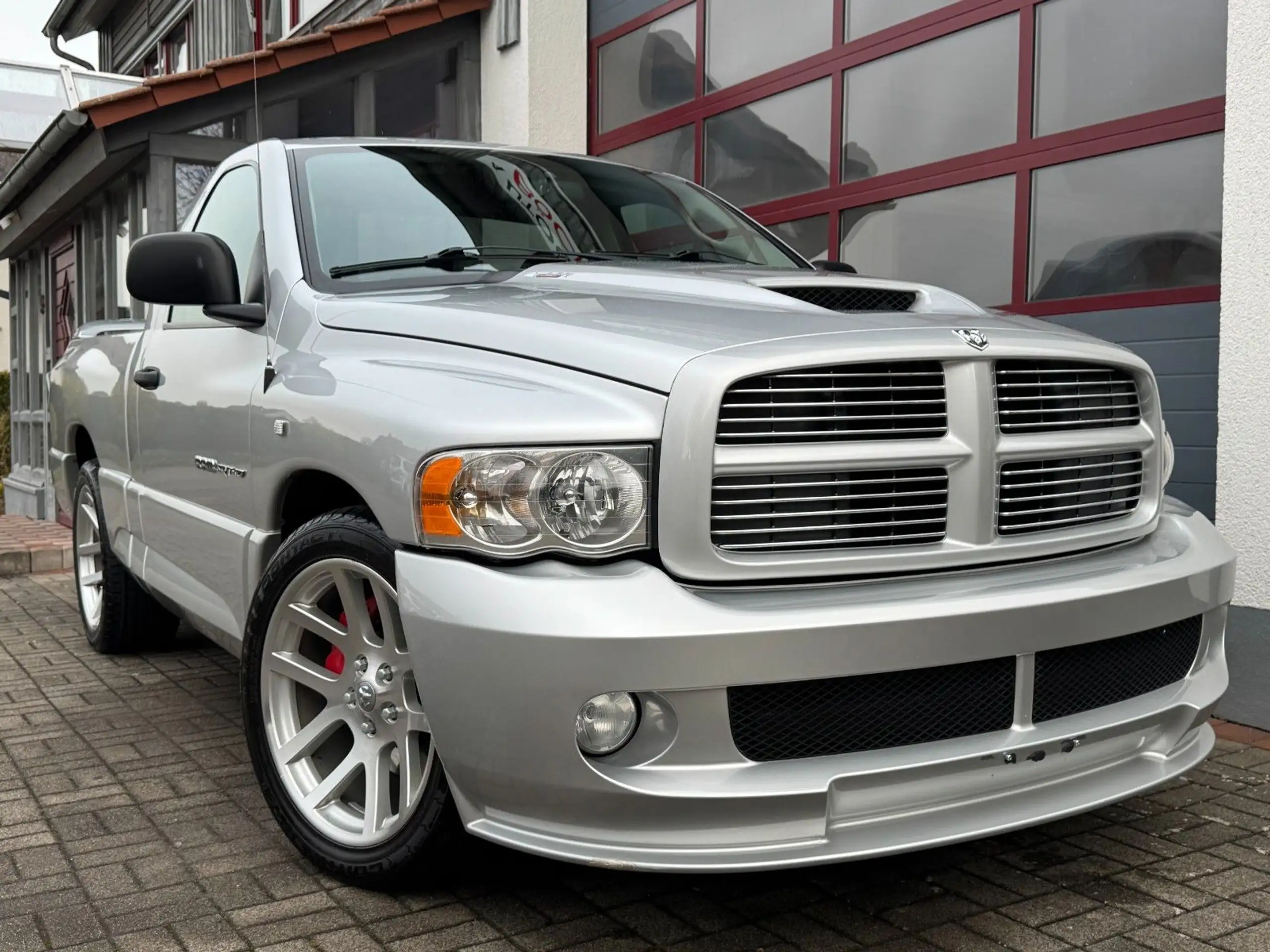 Dodge - RAM