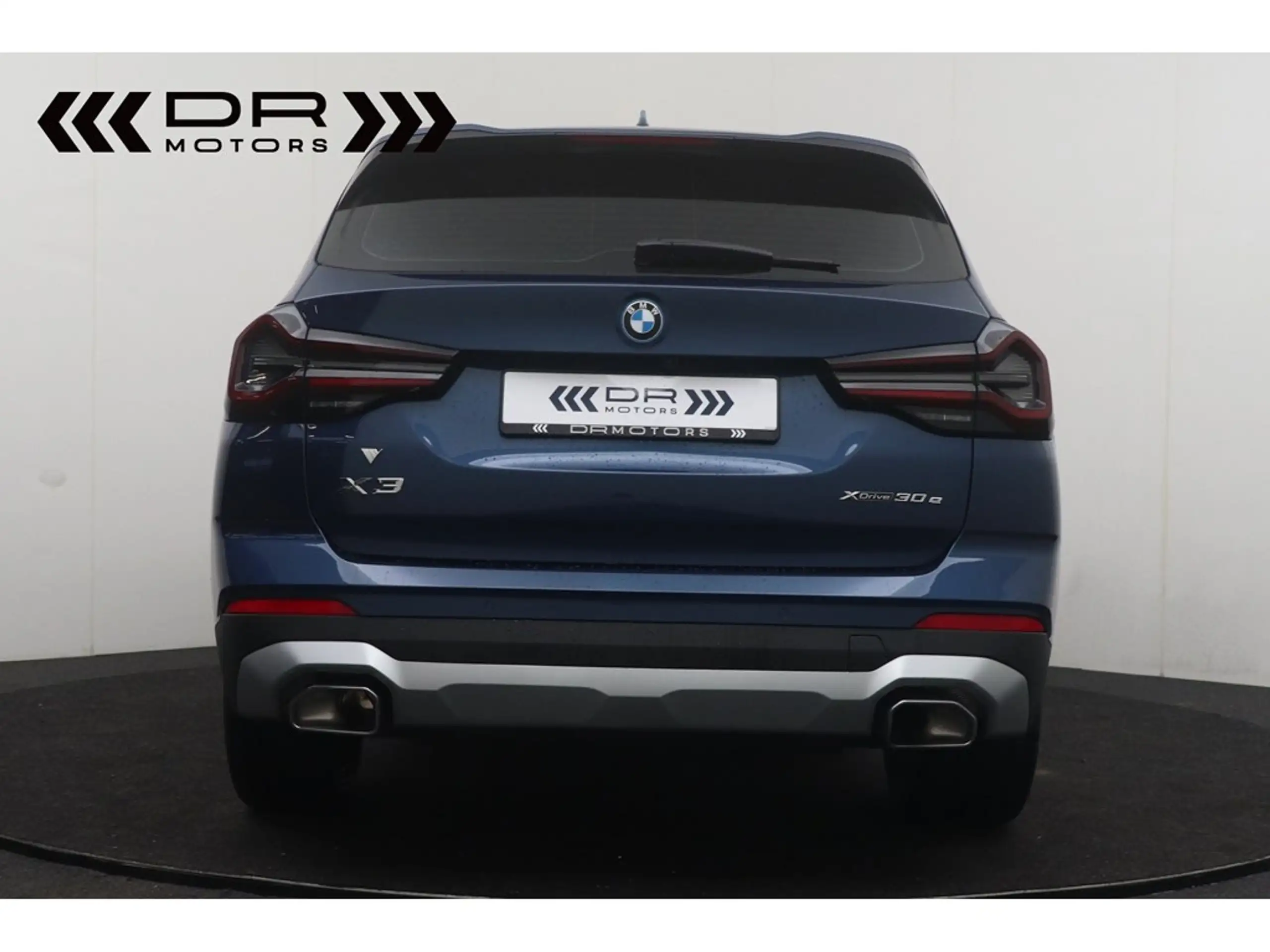 BMW - X3