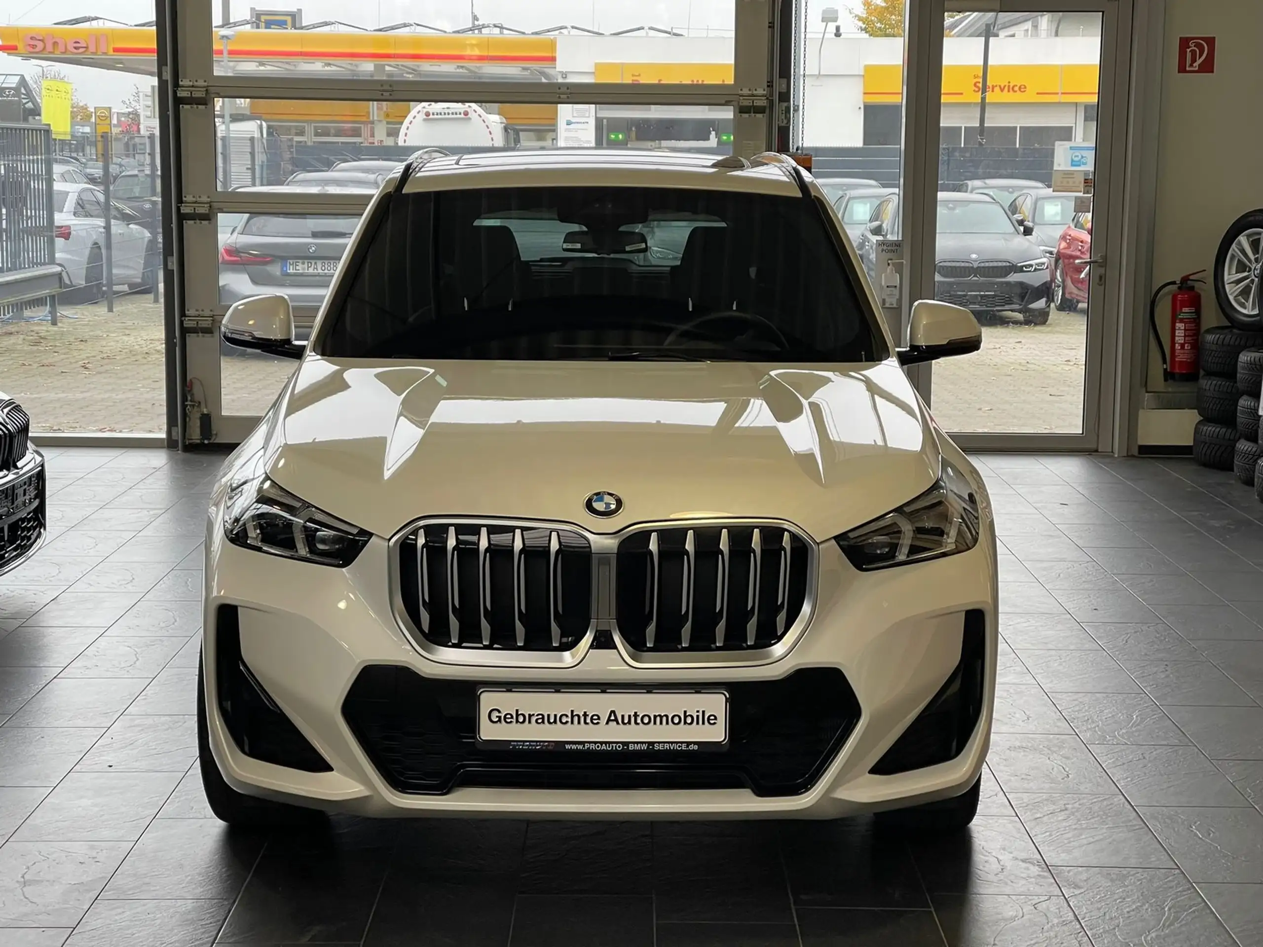 BMW - X1