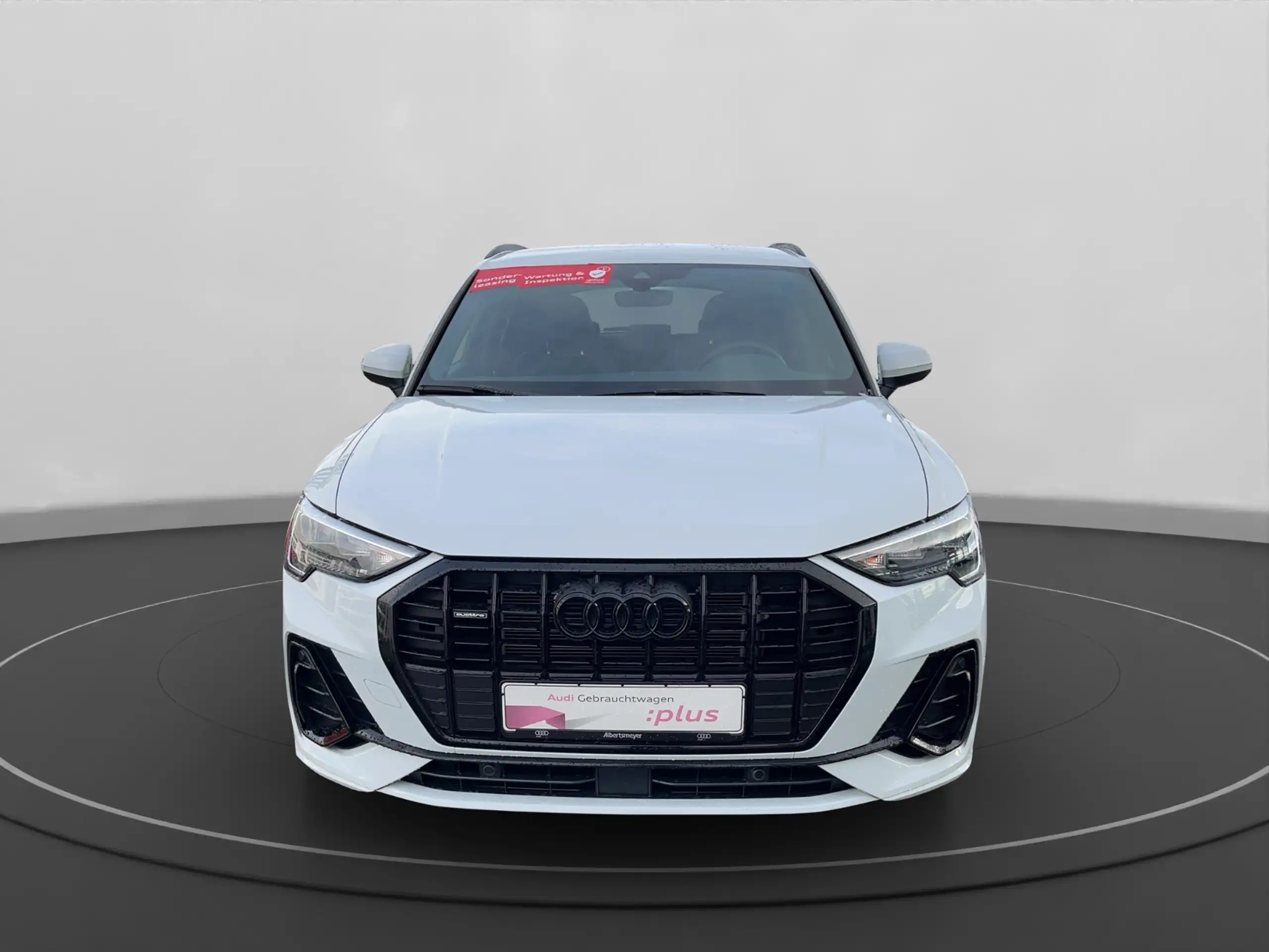 Audi - Q3