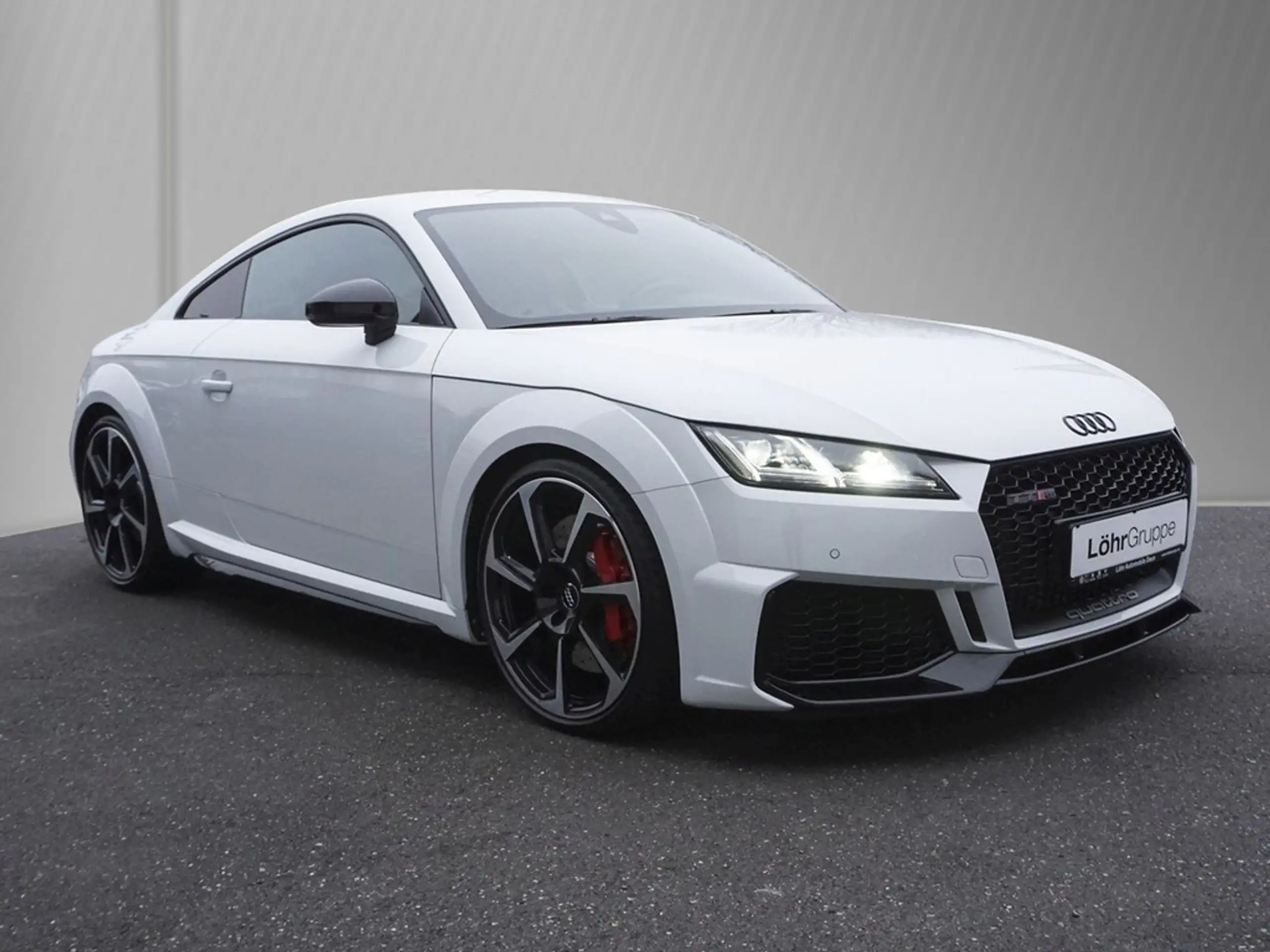 Audi - TT RS