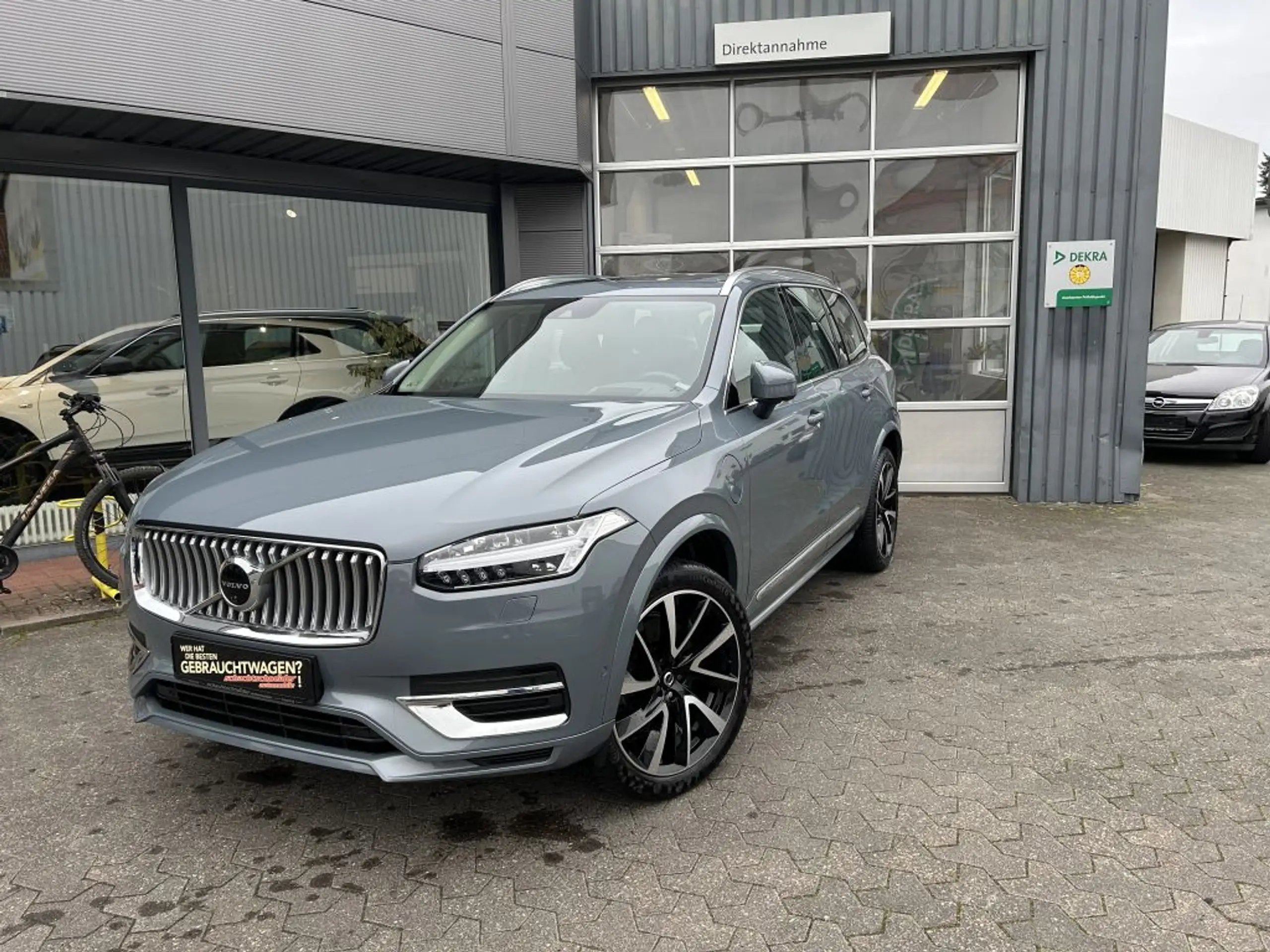 Volvo - XC90