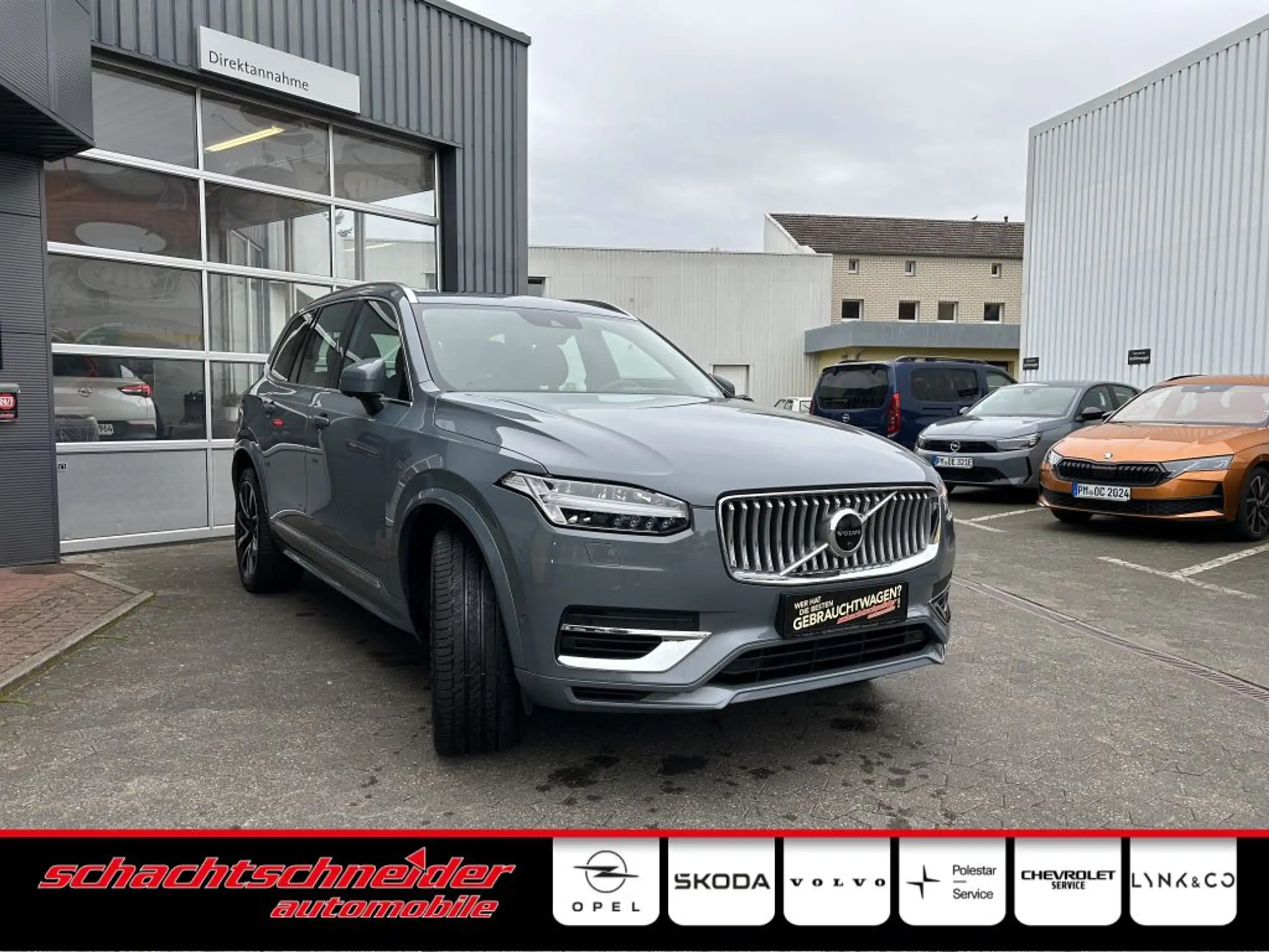 Volvo - XC90