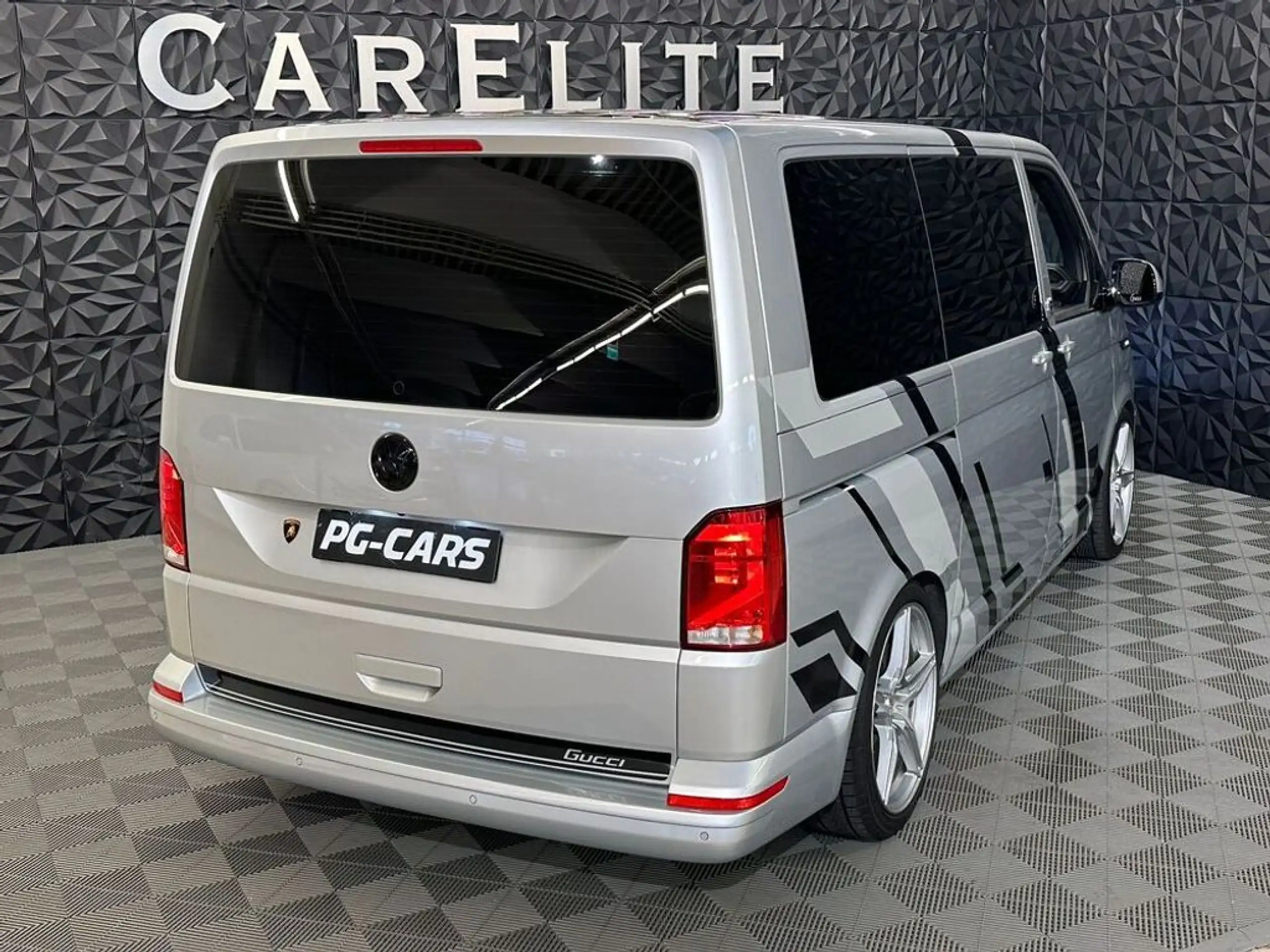 Volkswagen - T6 Multivan