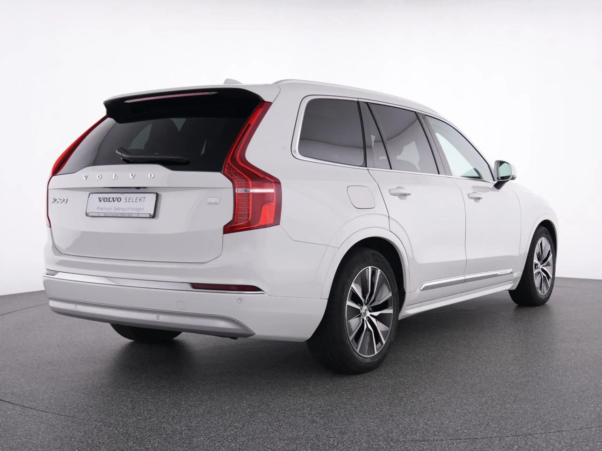 Volvo - XC90