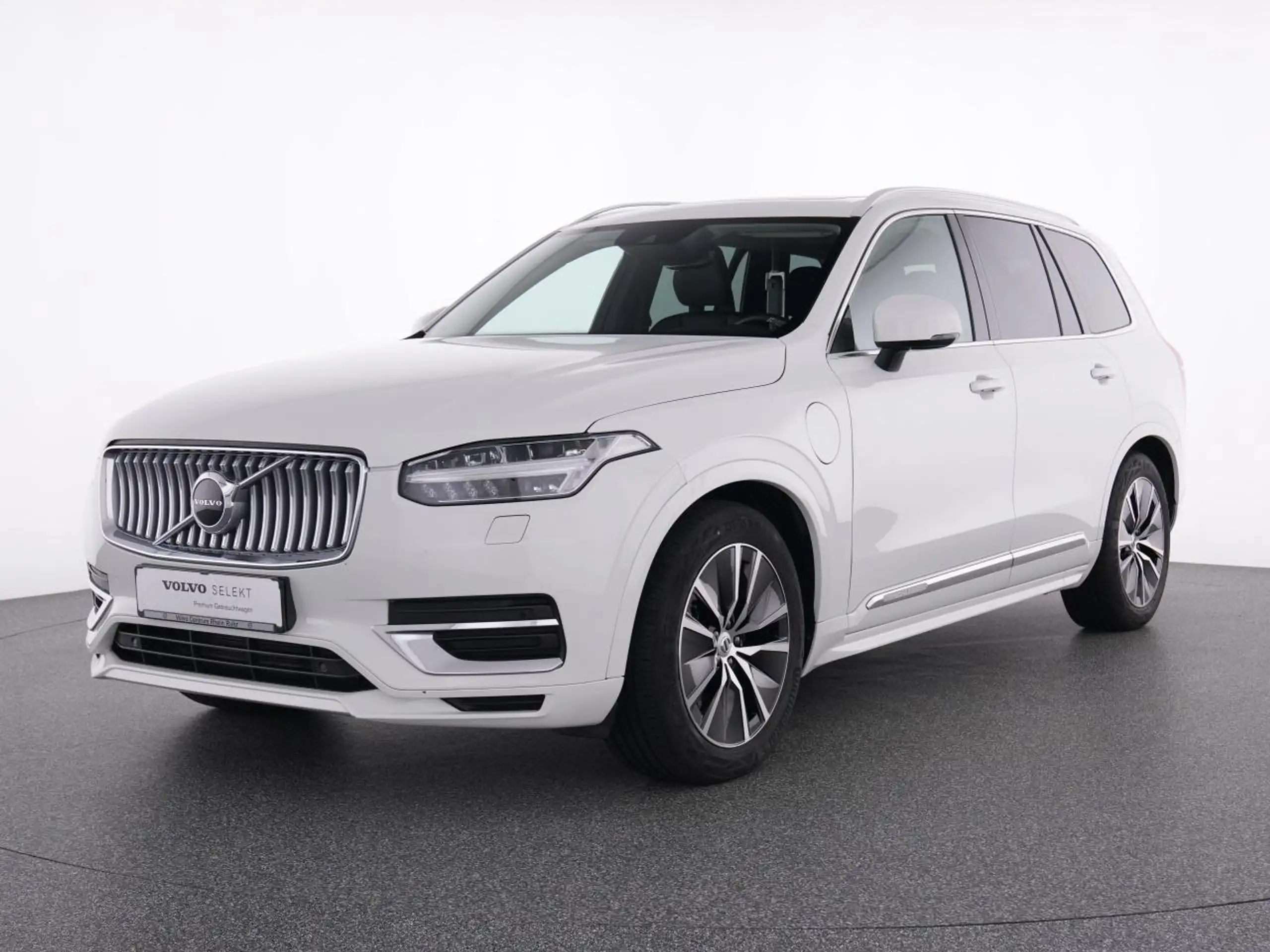 Volvo - XC90